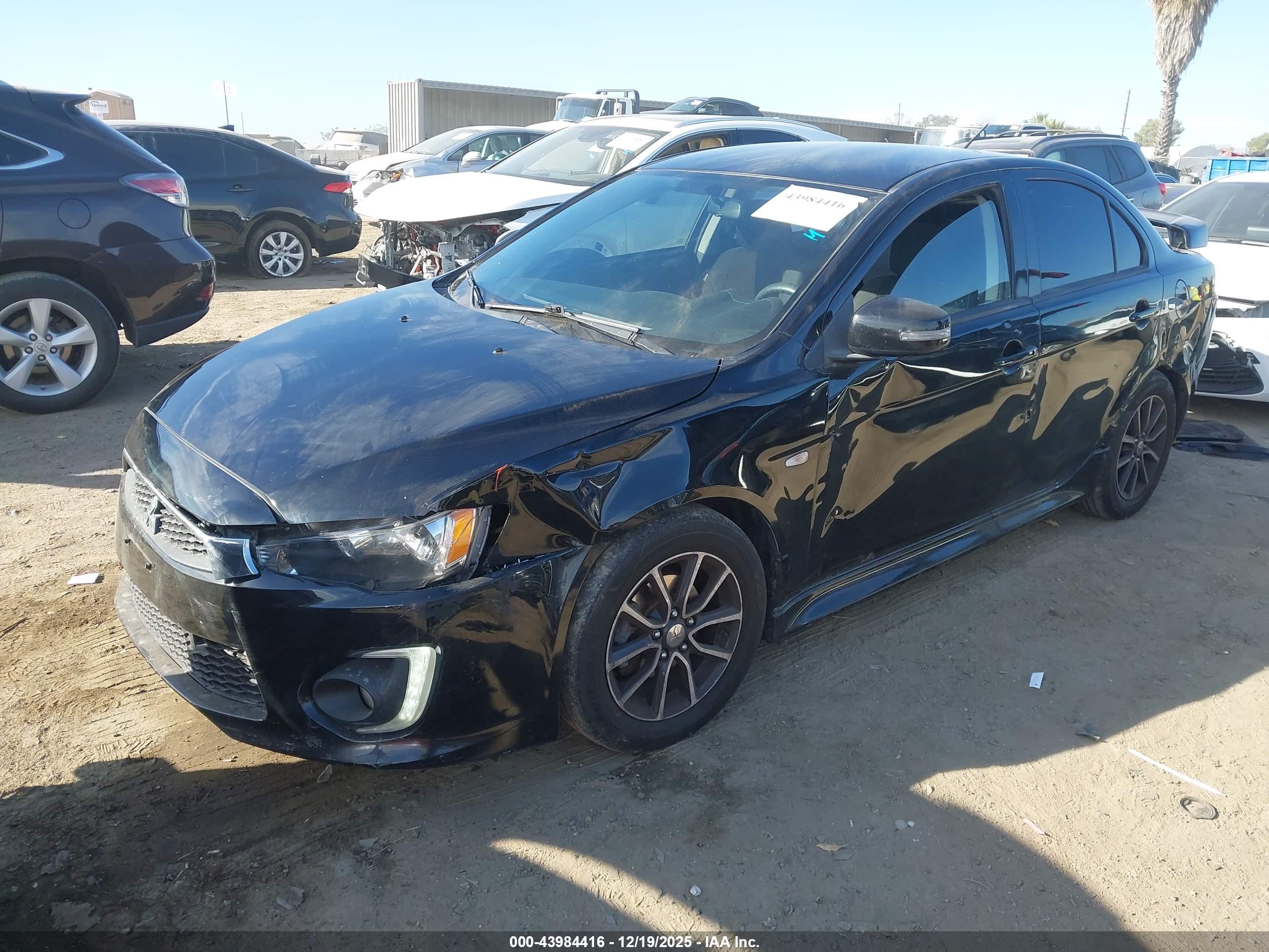MITSUBISHI LANCER image 2