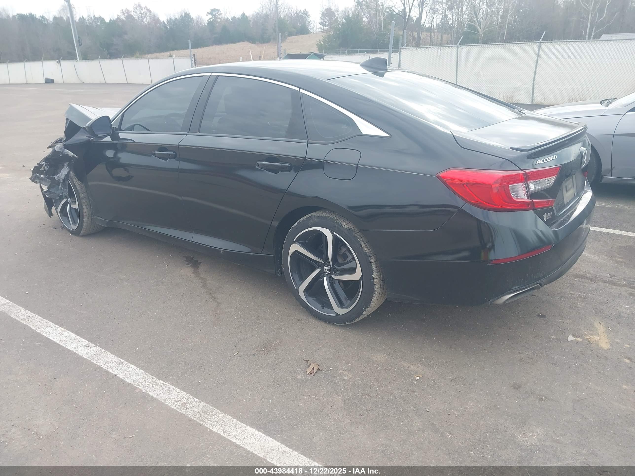 HONDA ACCORD image 3