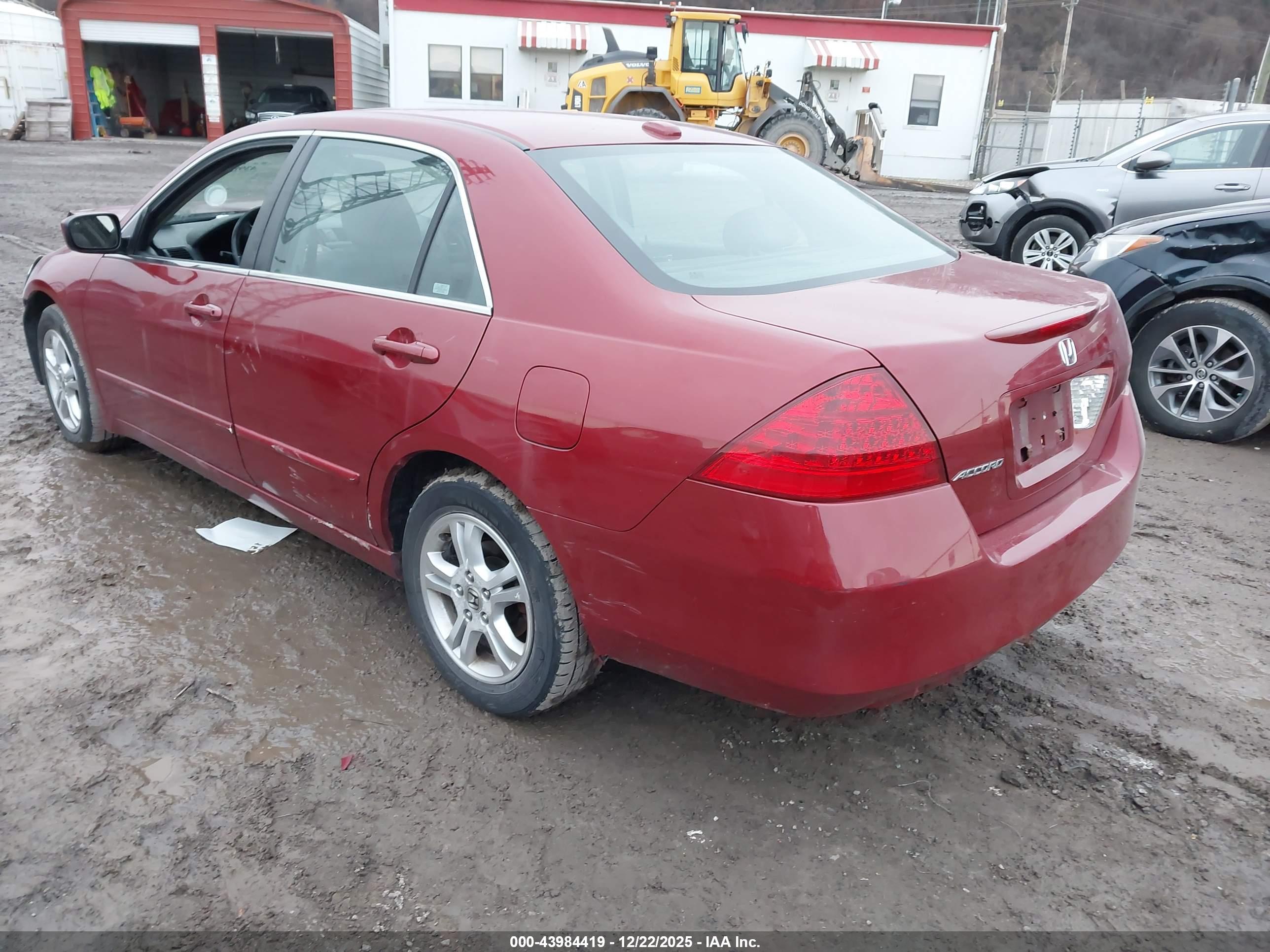 HONDA ACCORD image 3