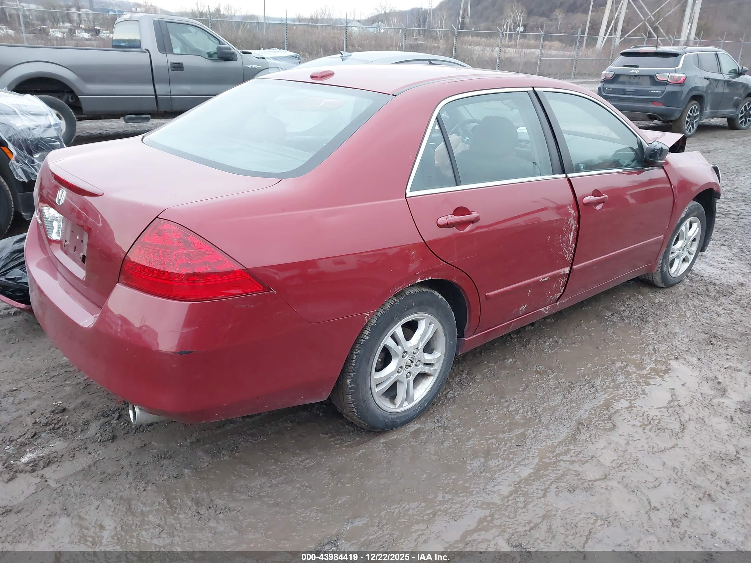 HONDA ACCORD image 4