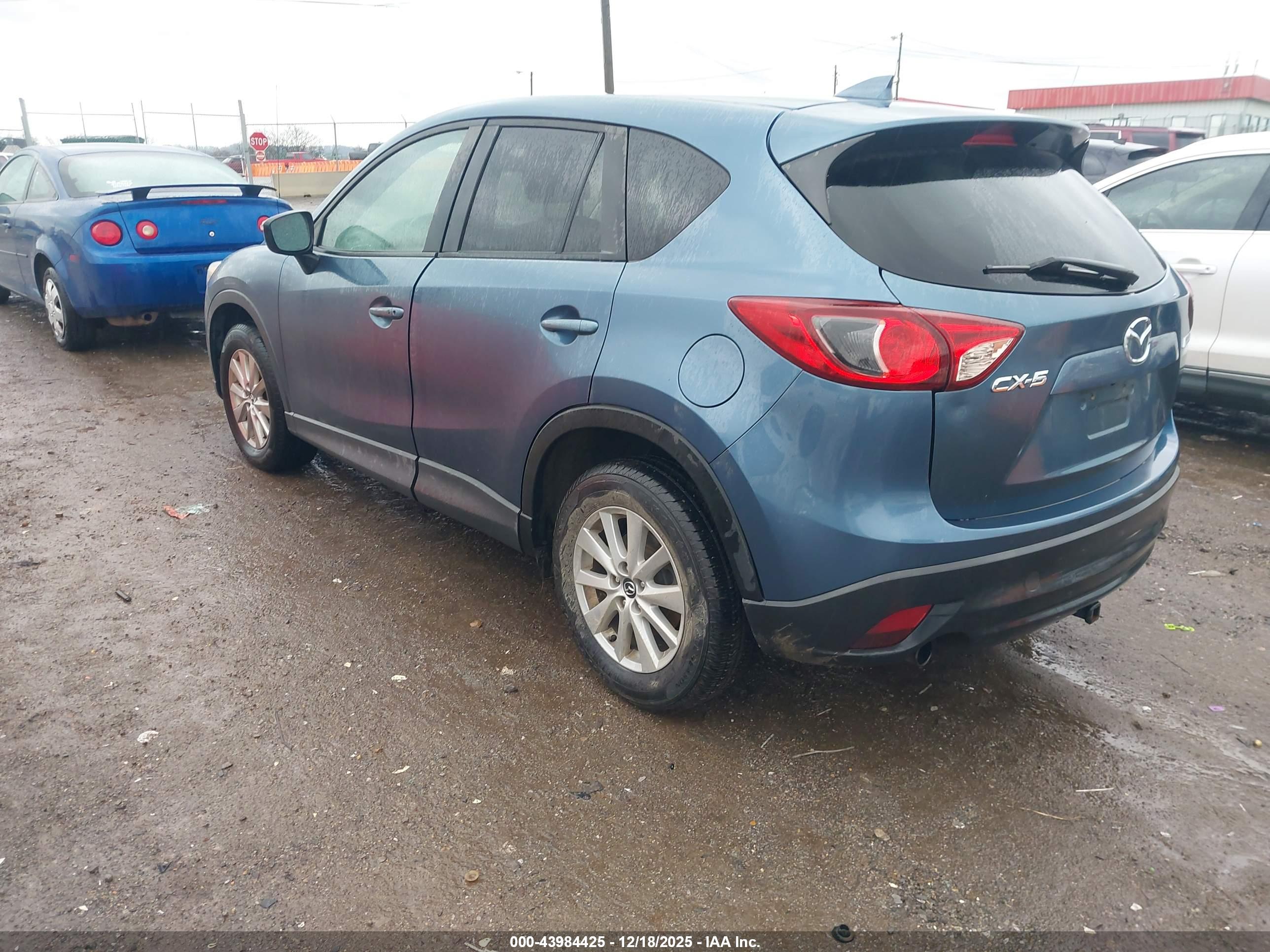 MAZDA CX-5 image 3