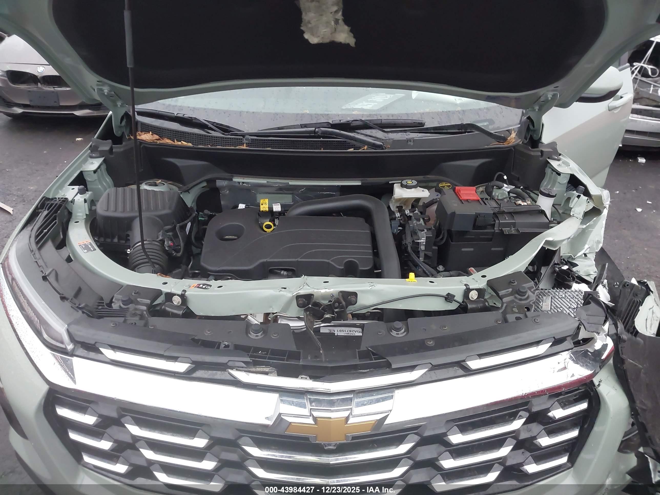 CHEVROLET EQUINOX image 10