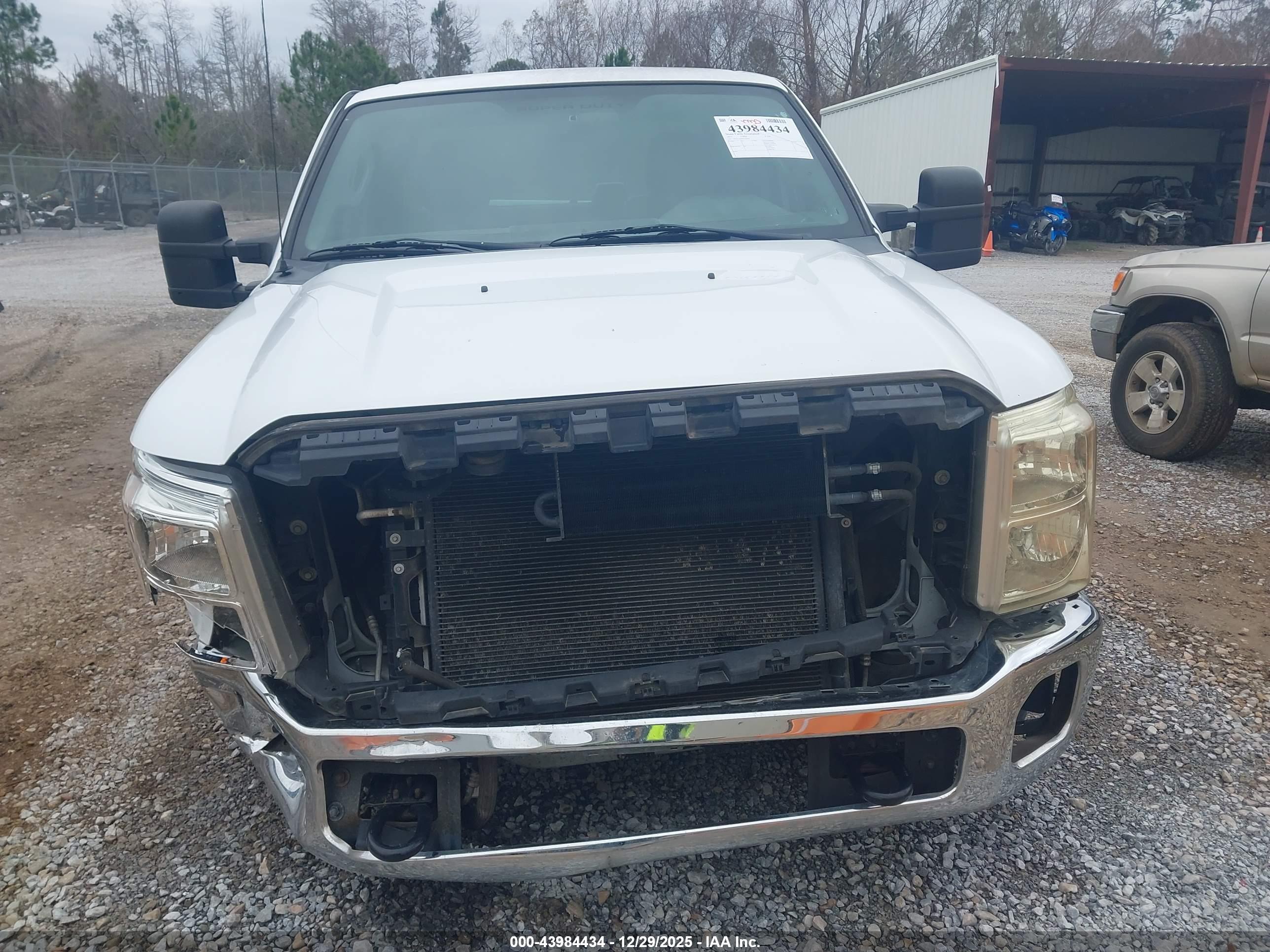 FORD F-250 image 6