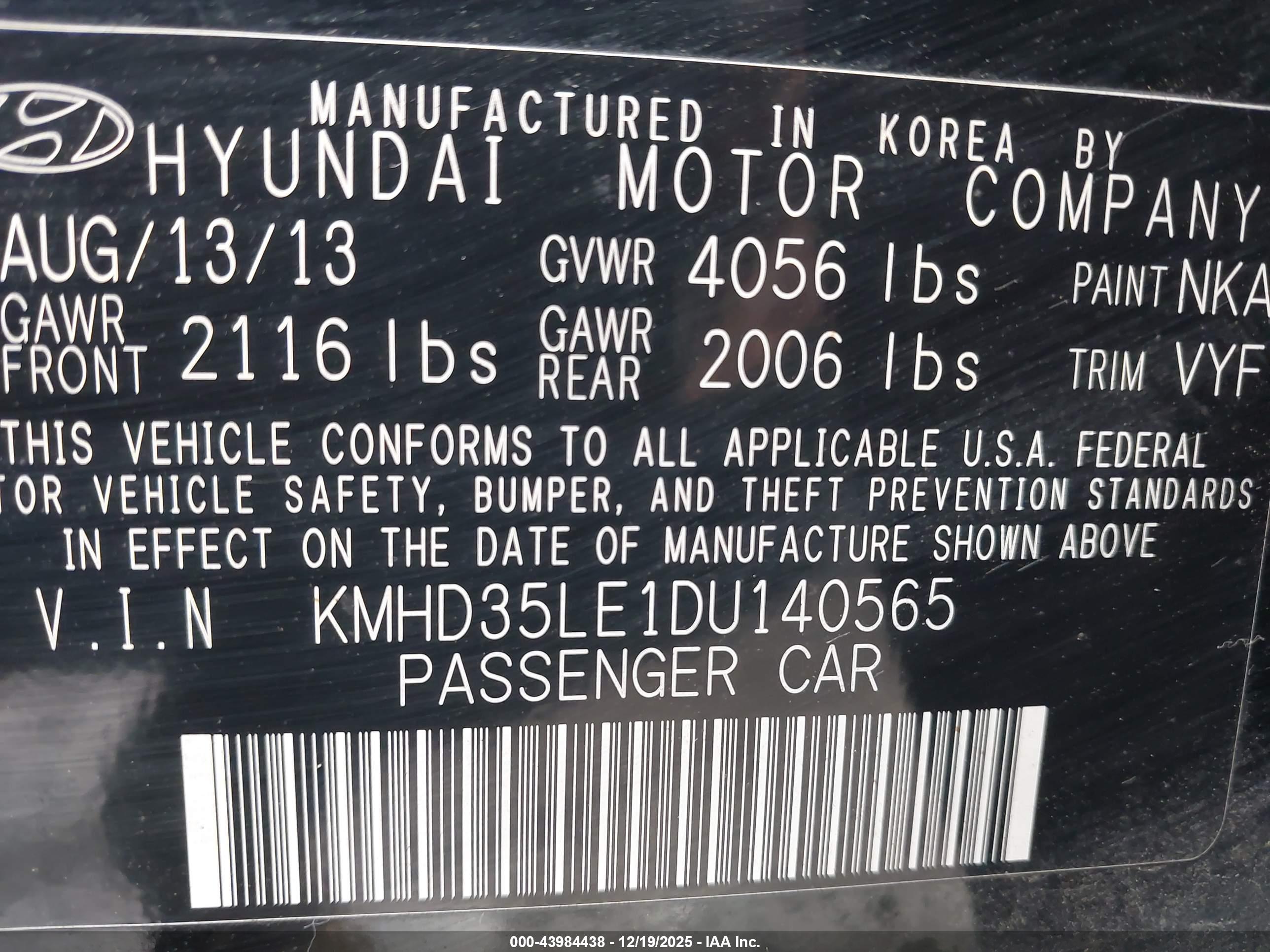 HYUNDAI ELANTRA image 9