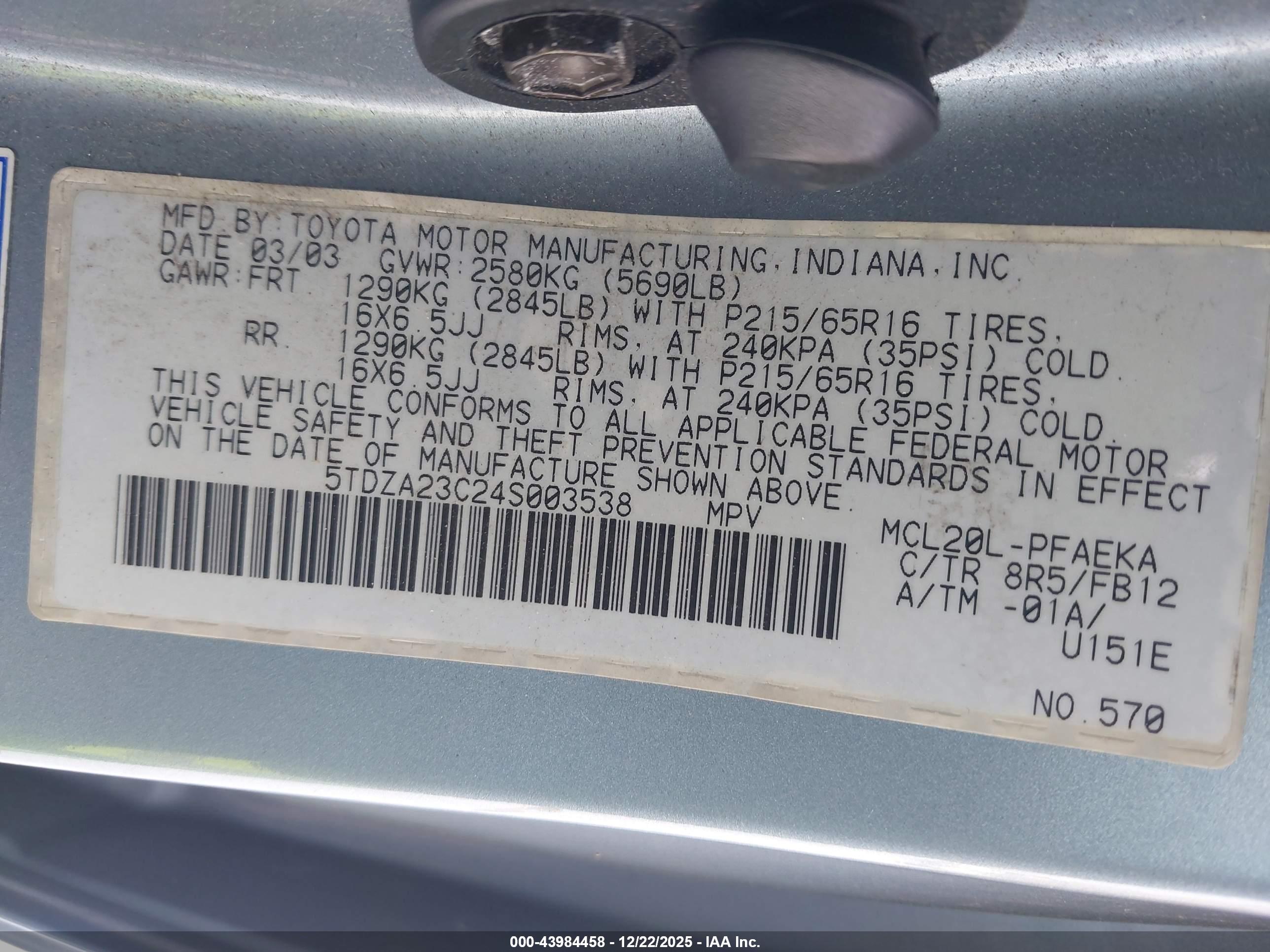 TOYOTA SIENNA image 9