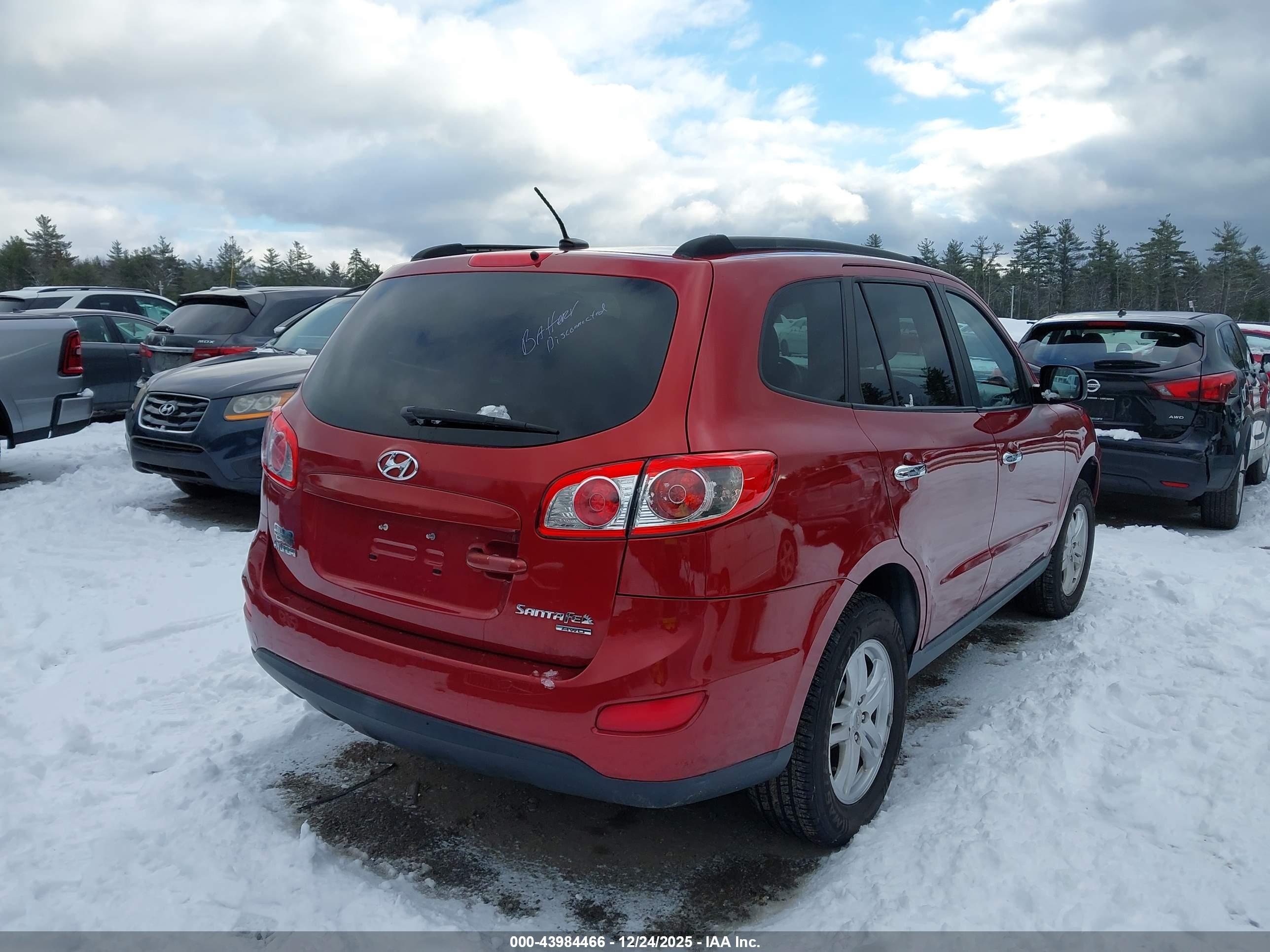 HYUNDAI SANTA image 4