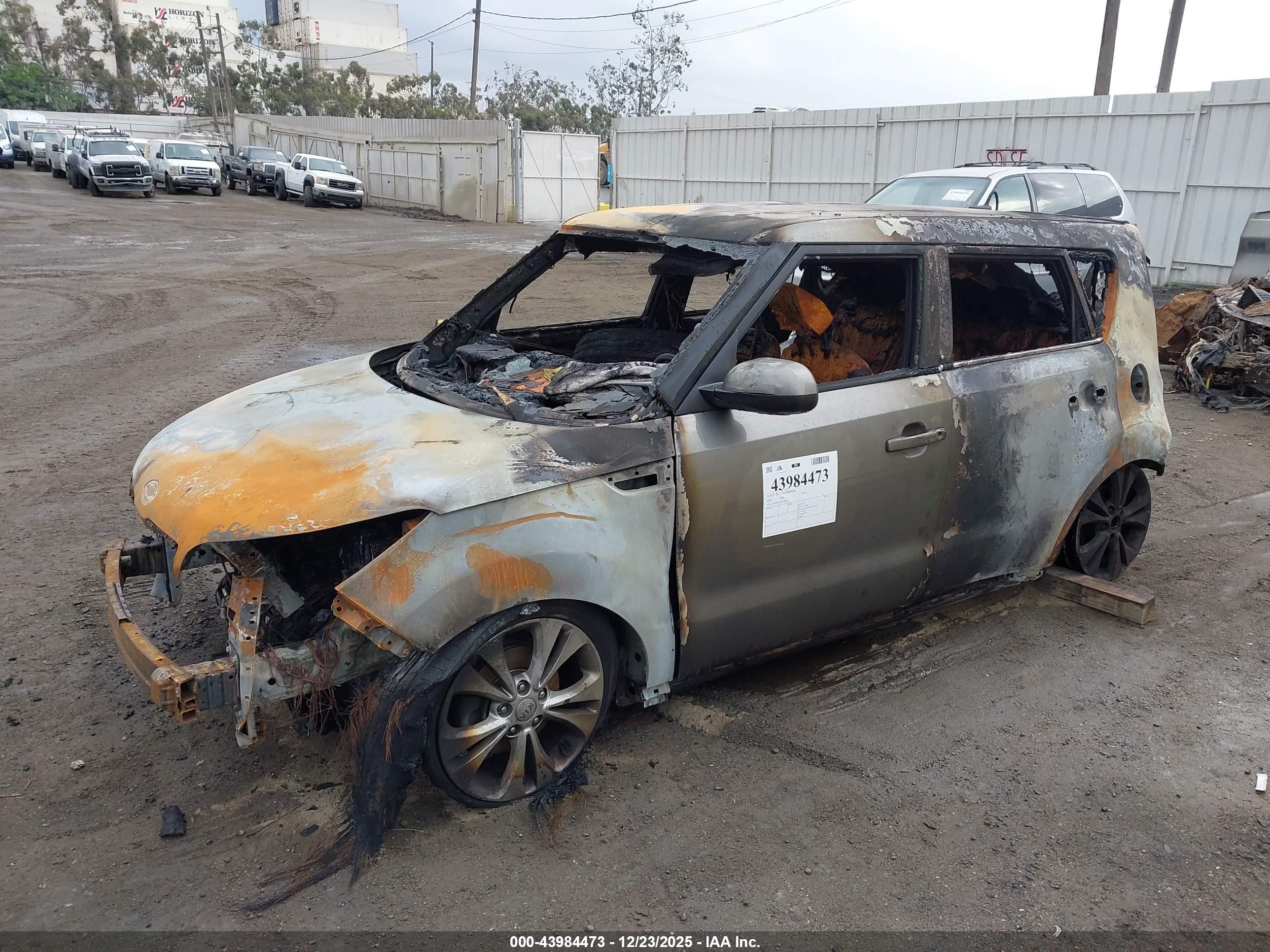 KIA SOUL image 2