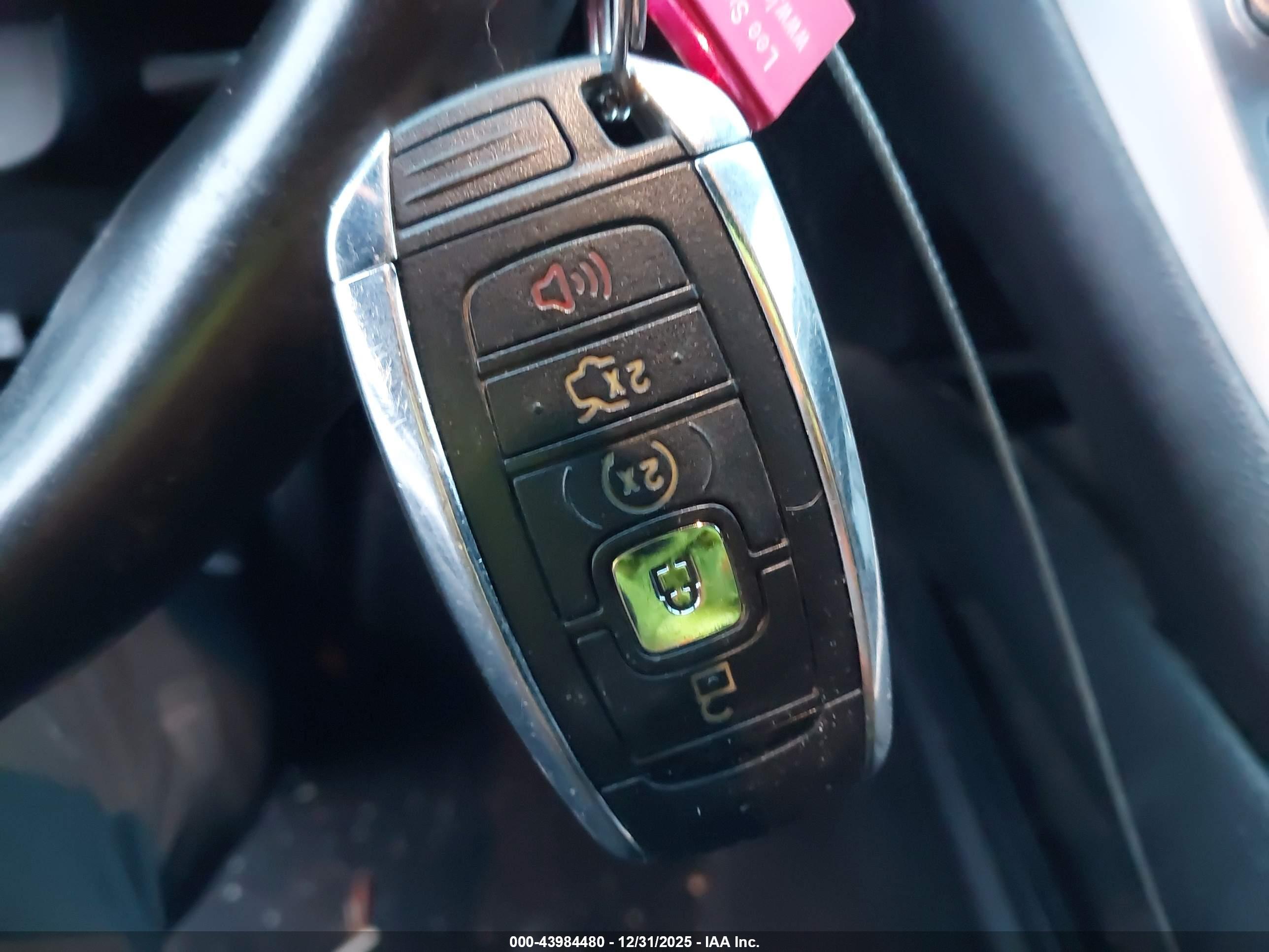 LINCOLN MKZ image 11