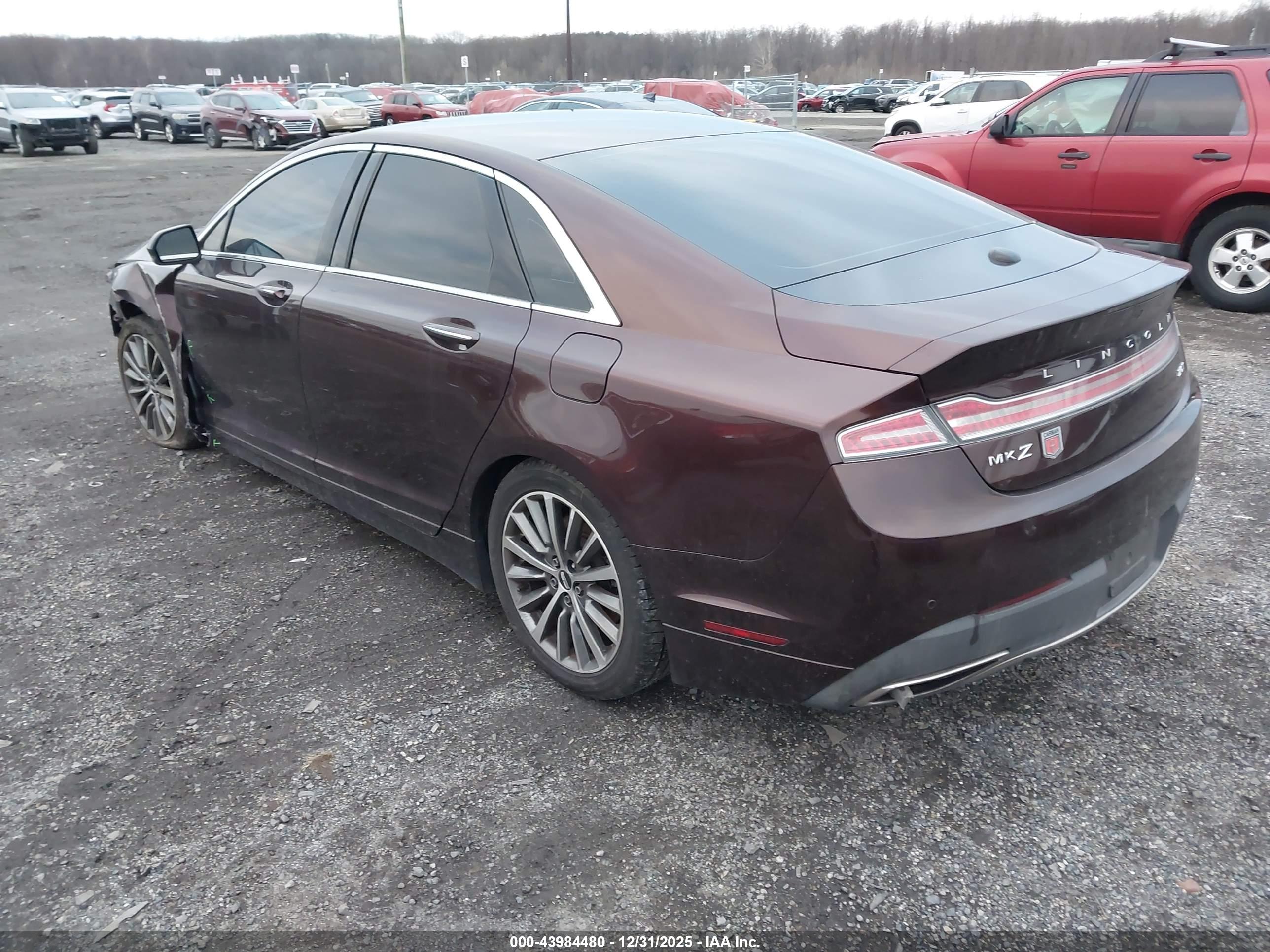 LINCOLN MKZ image 3