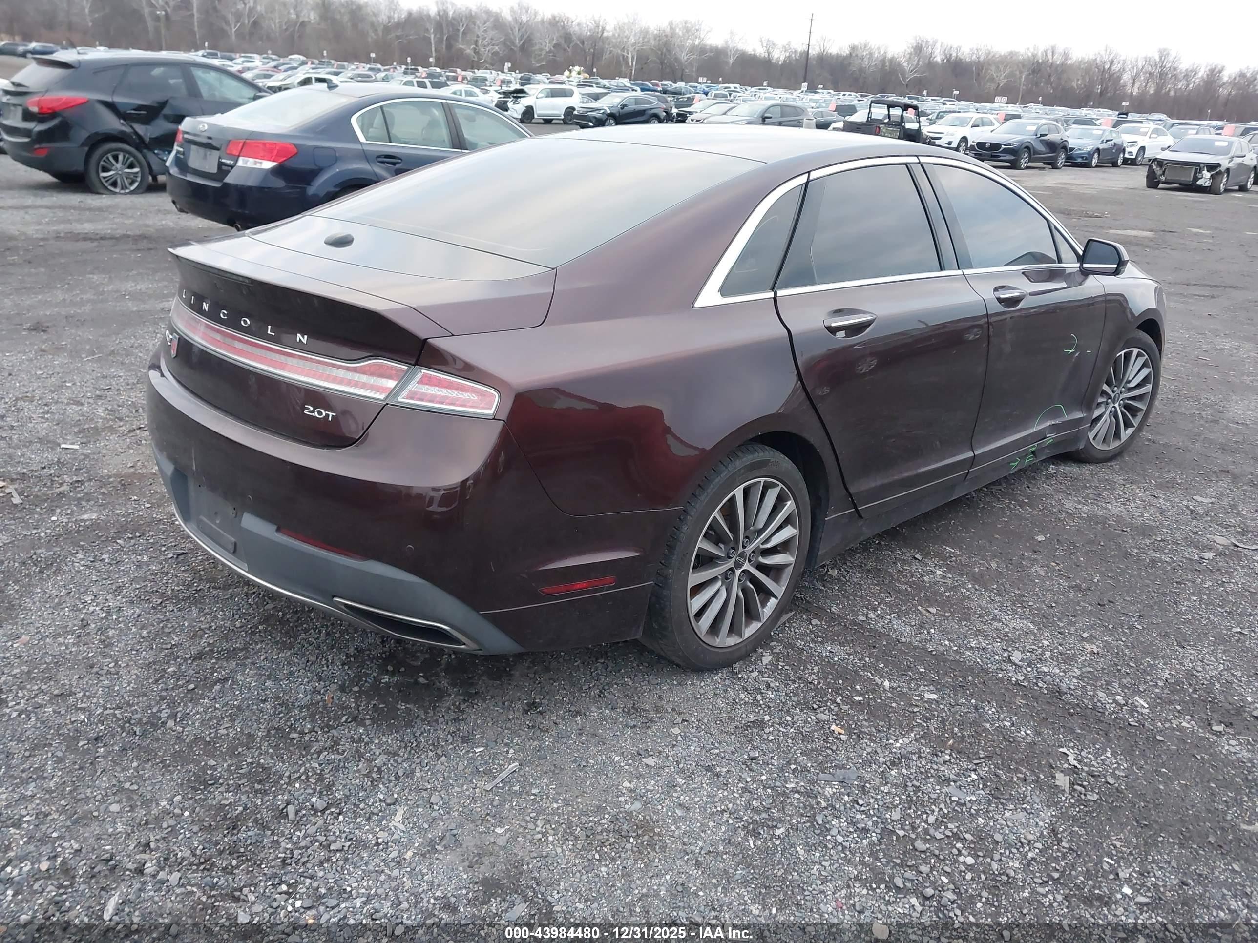 LINCOLN MKZ image 4
