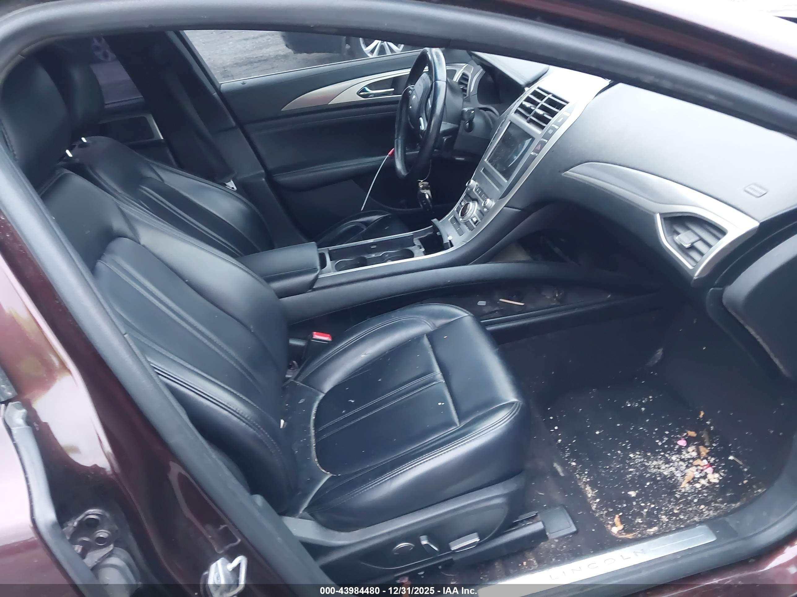 LINCOLN MKZ image 5