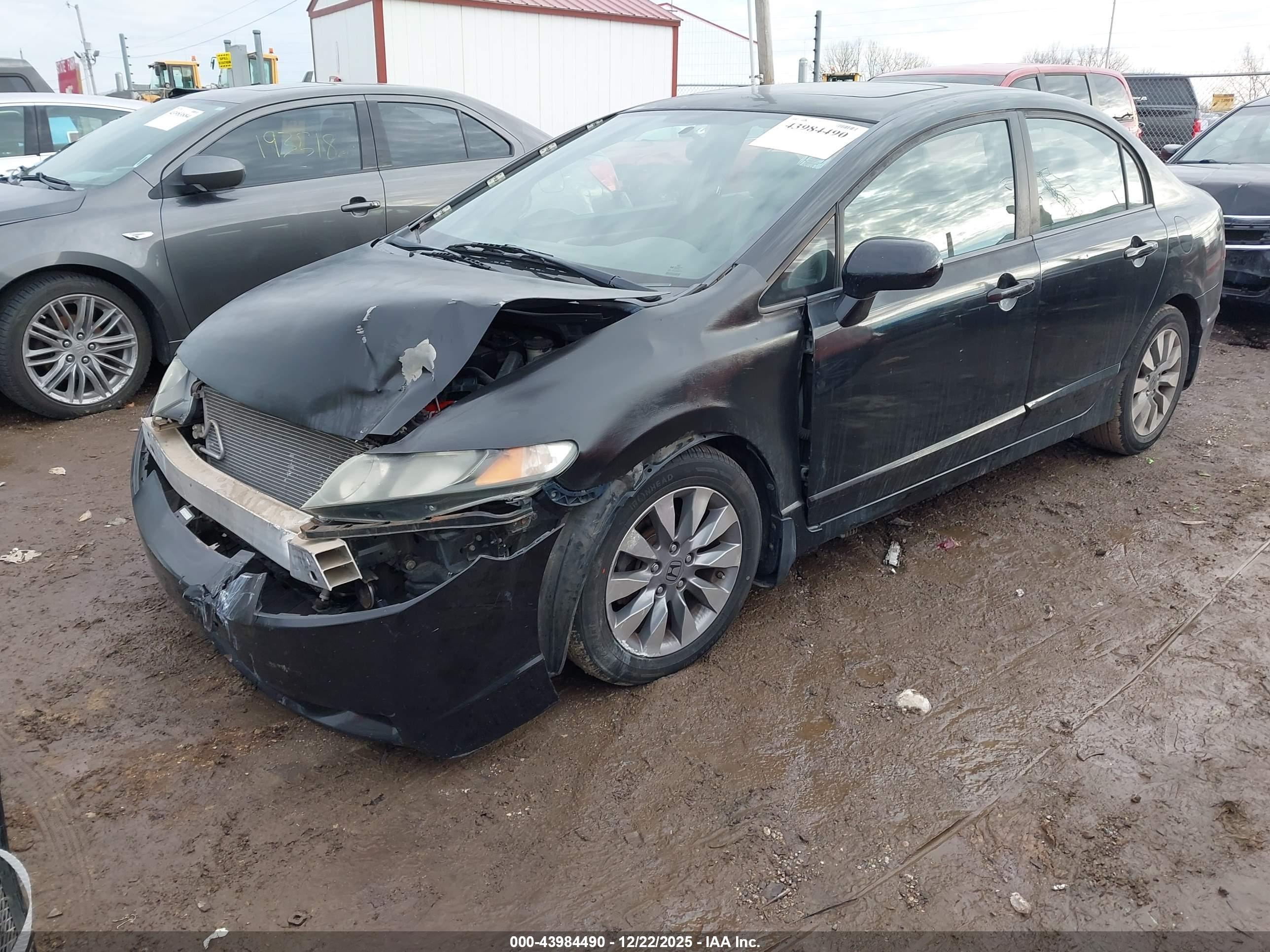 HONDA CIVIC image 2