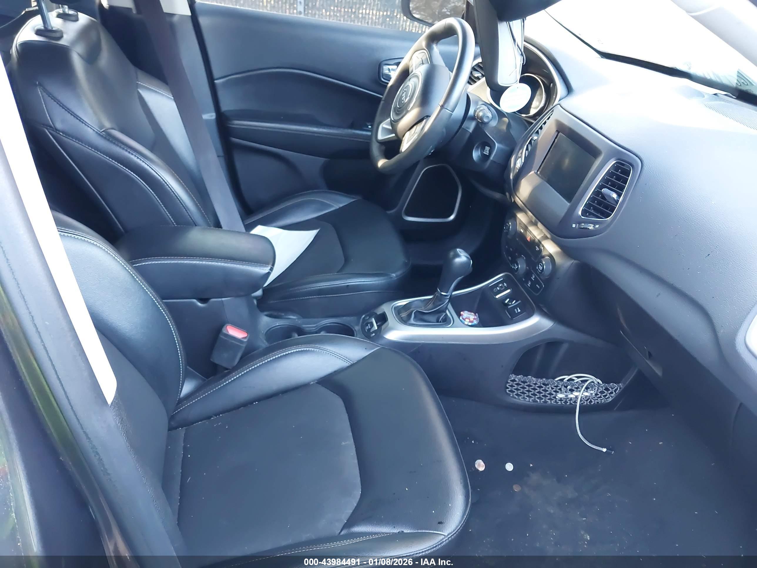JEEP COMPASS image 5