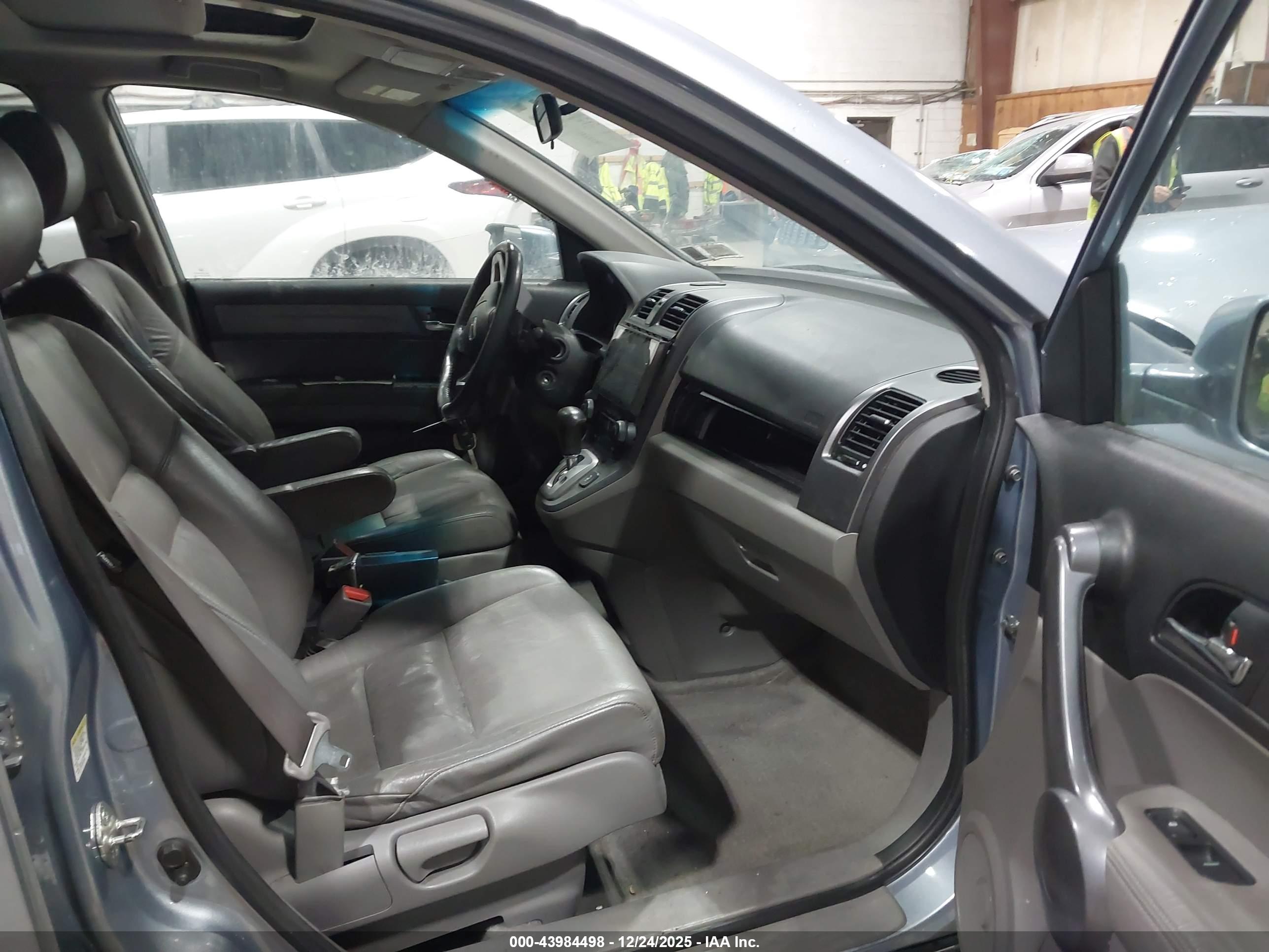 HONDA CR-V image 5