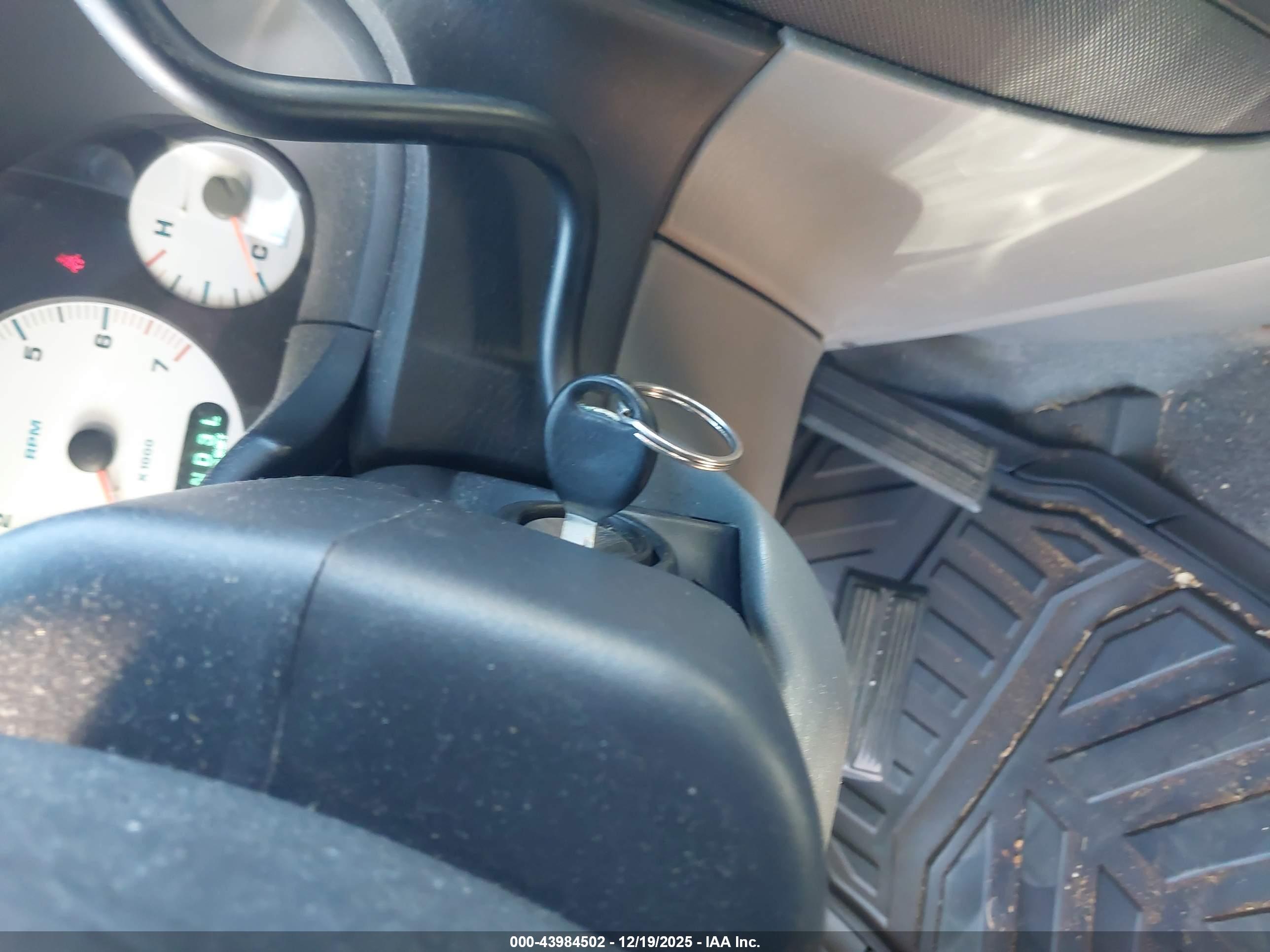 DODGE GRAND image 11