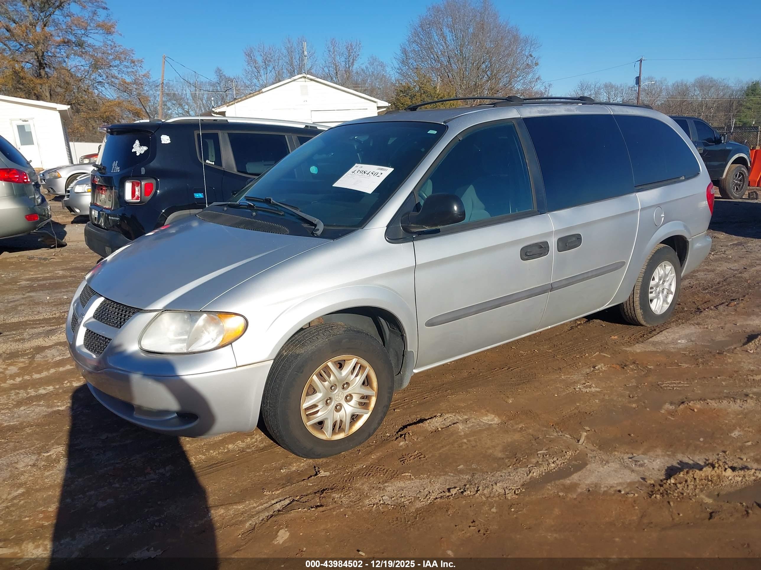 DODGE GRAND image 2