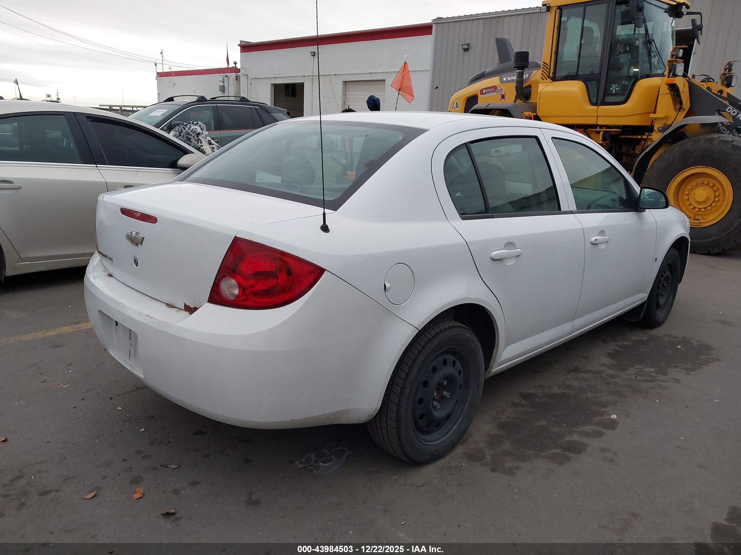 CHEVROLET COBALT image 4