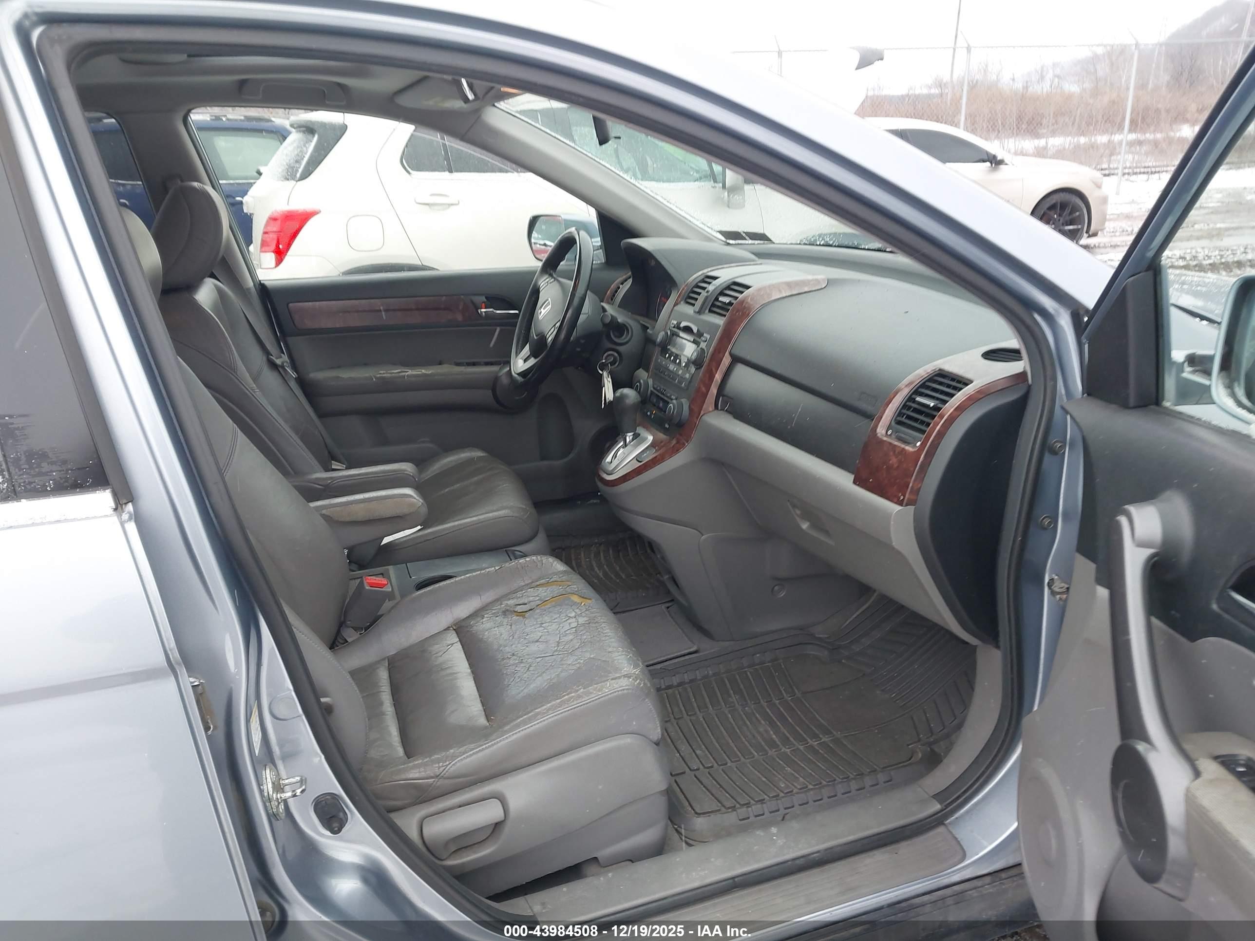 HONDA CR-V image 5