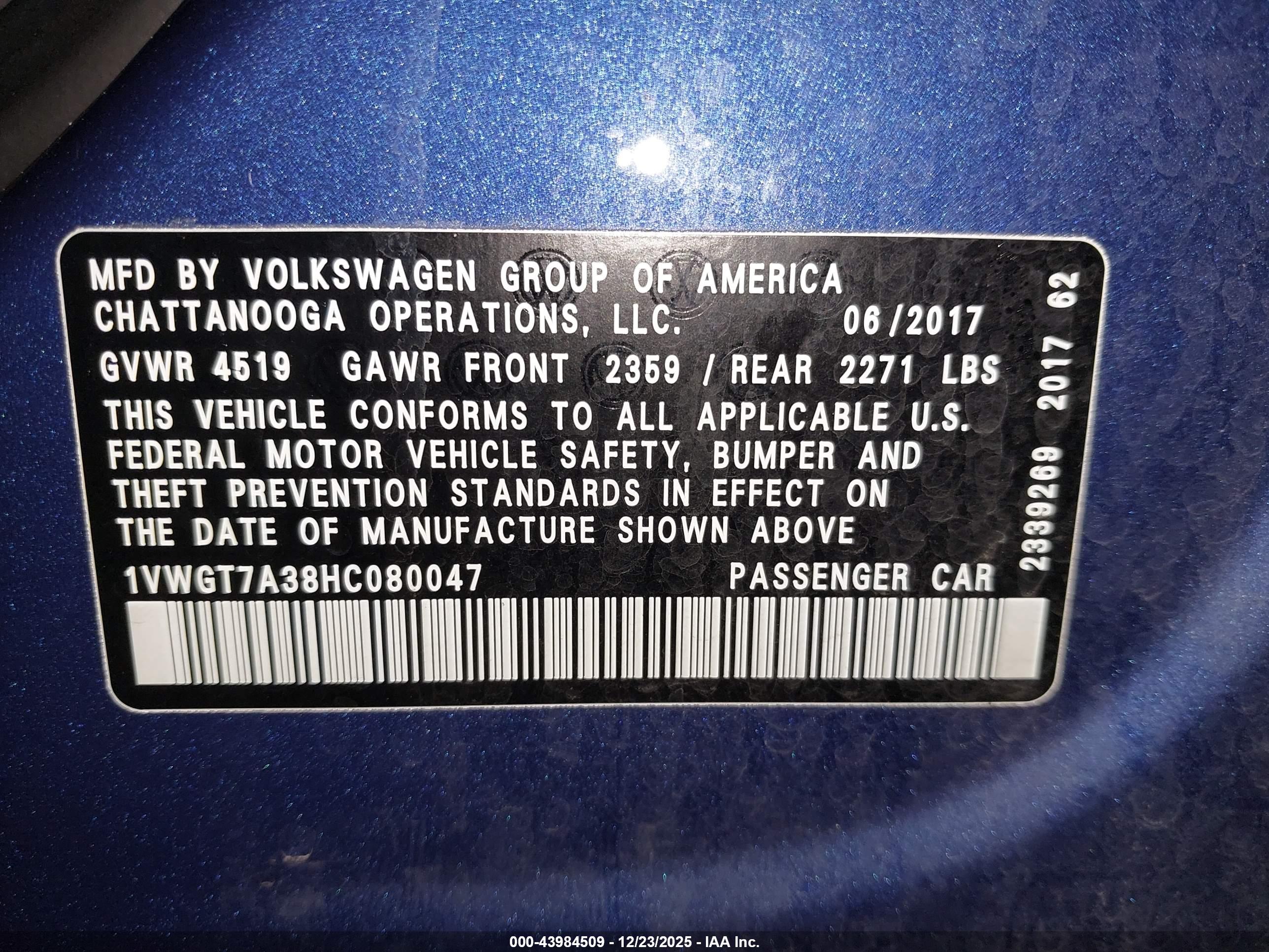 VOLKSWAGEN PASSAT image 9