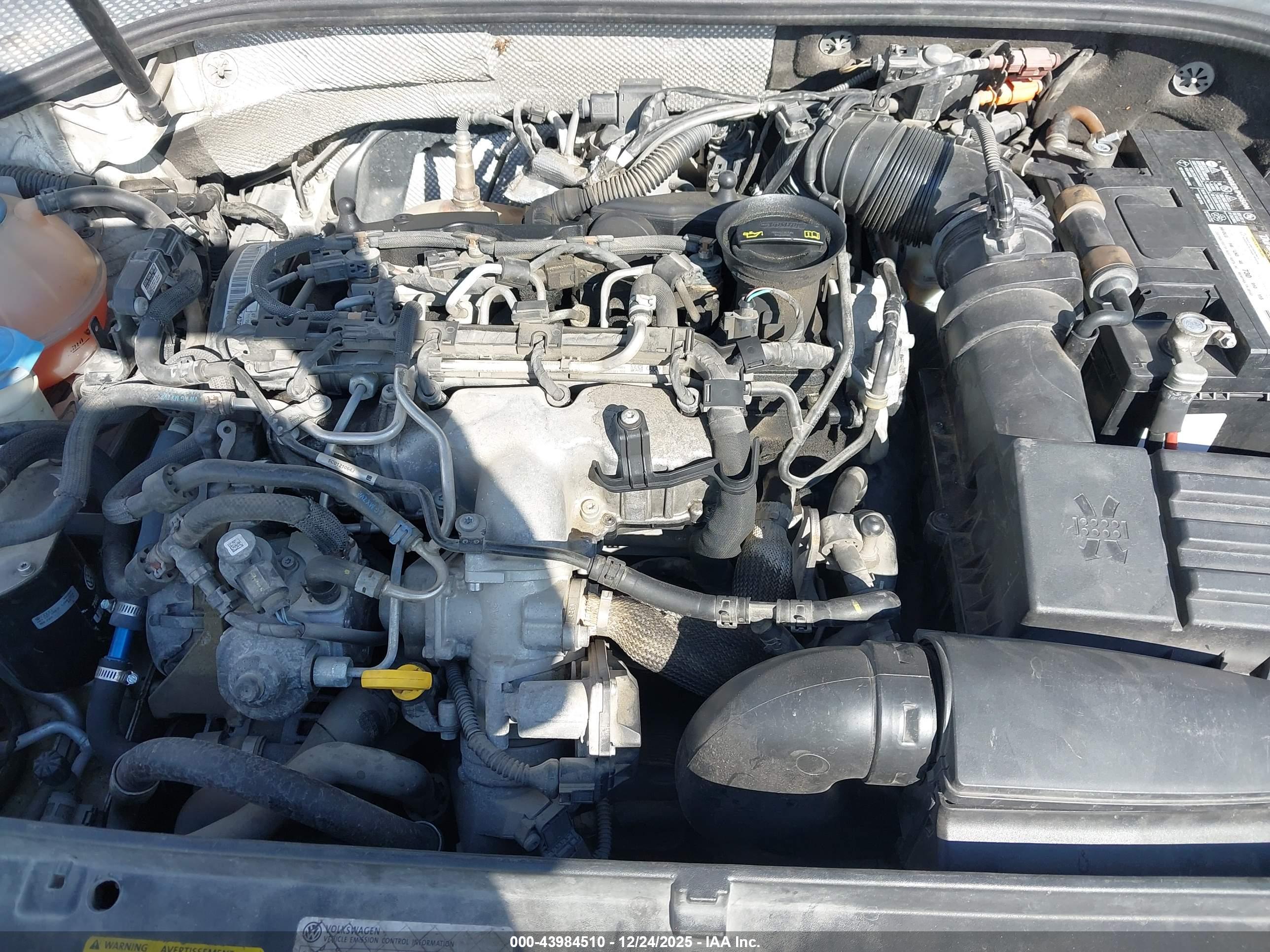 VOLKSWAGEN PASSAT image 10