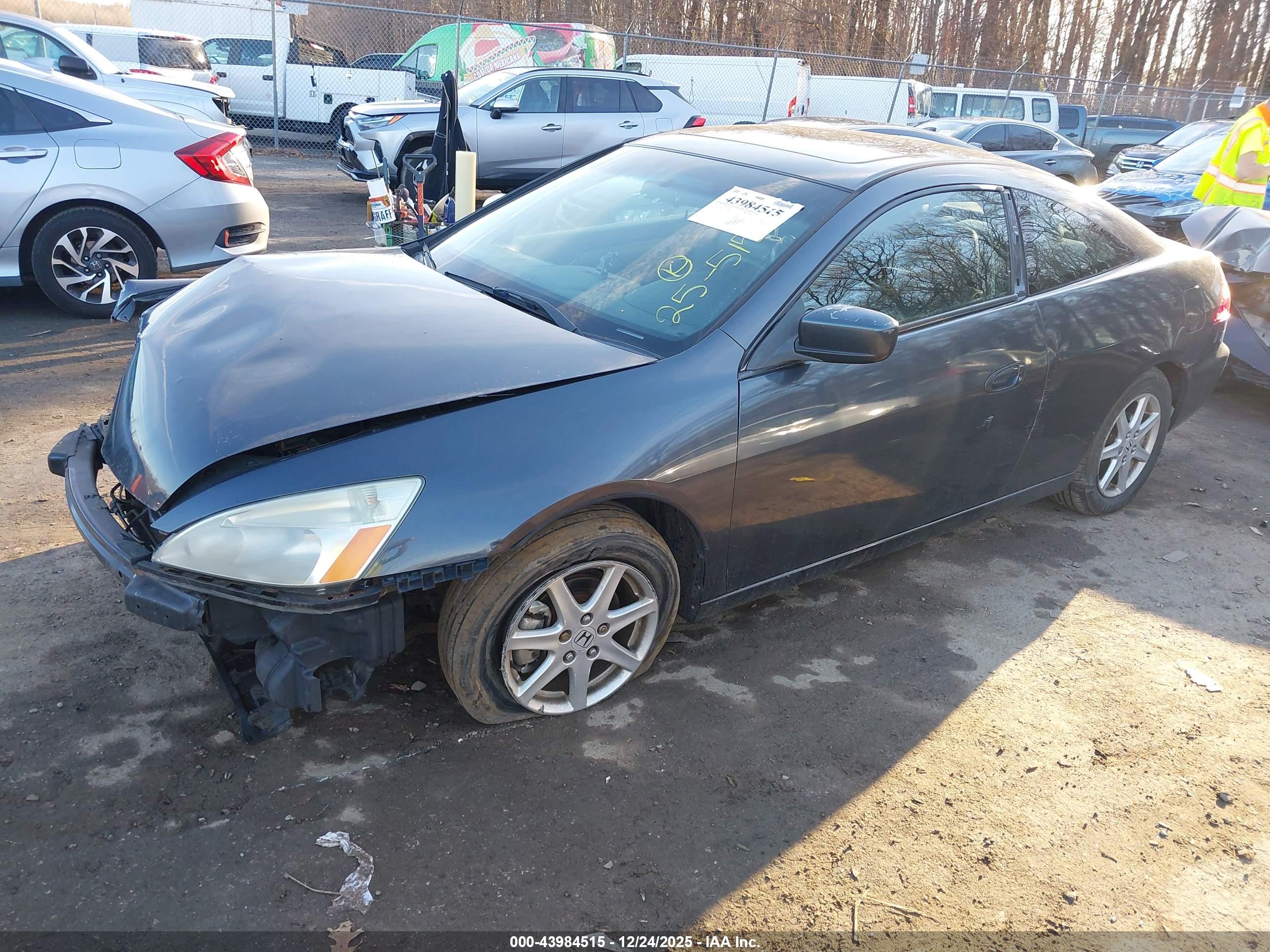 HONDA ACCORD image 2