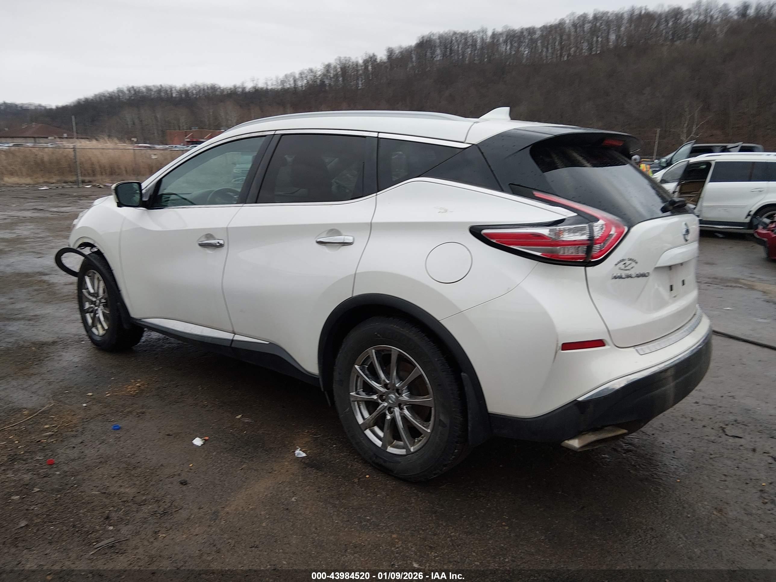 NISSAN MURANO image 3