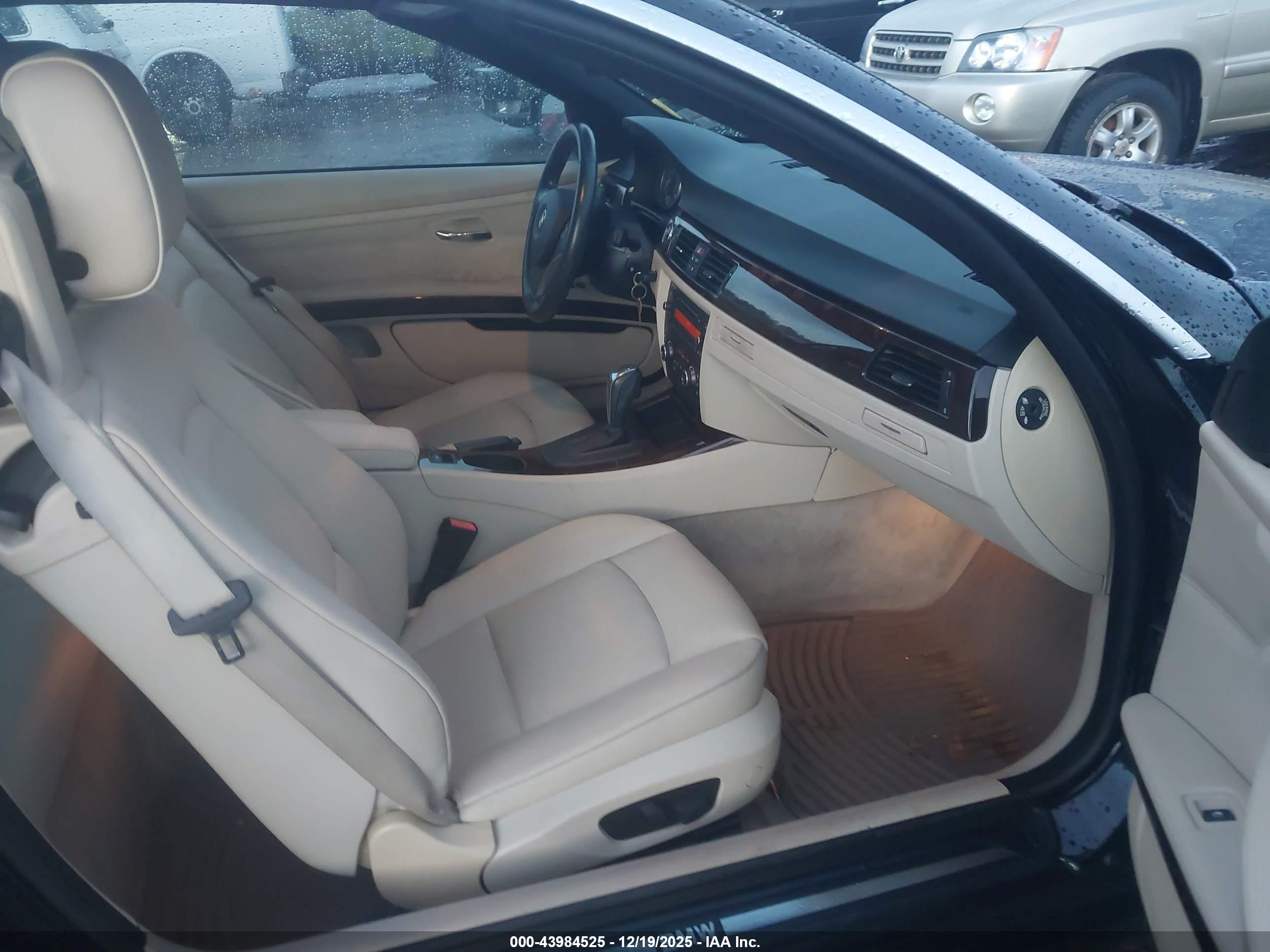 BMW 328I image 5