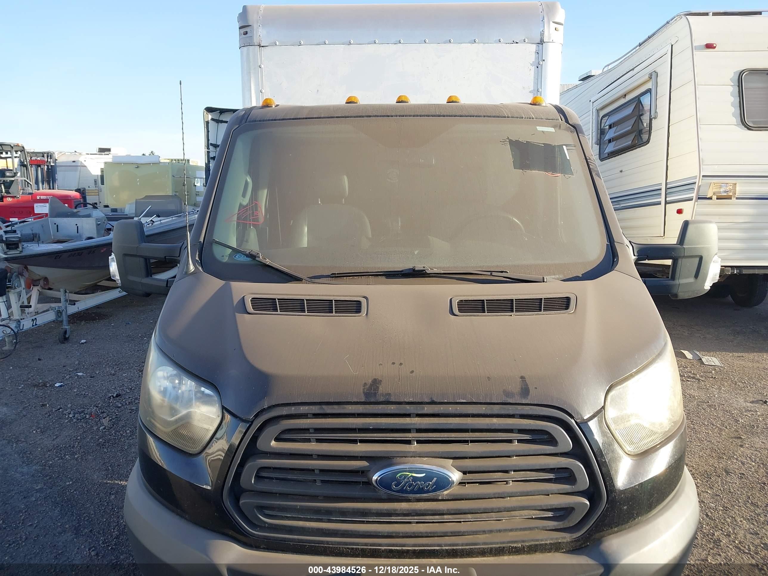 FORD TRANSIT-350 image 6