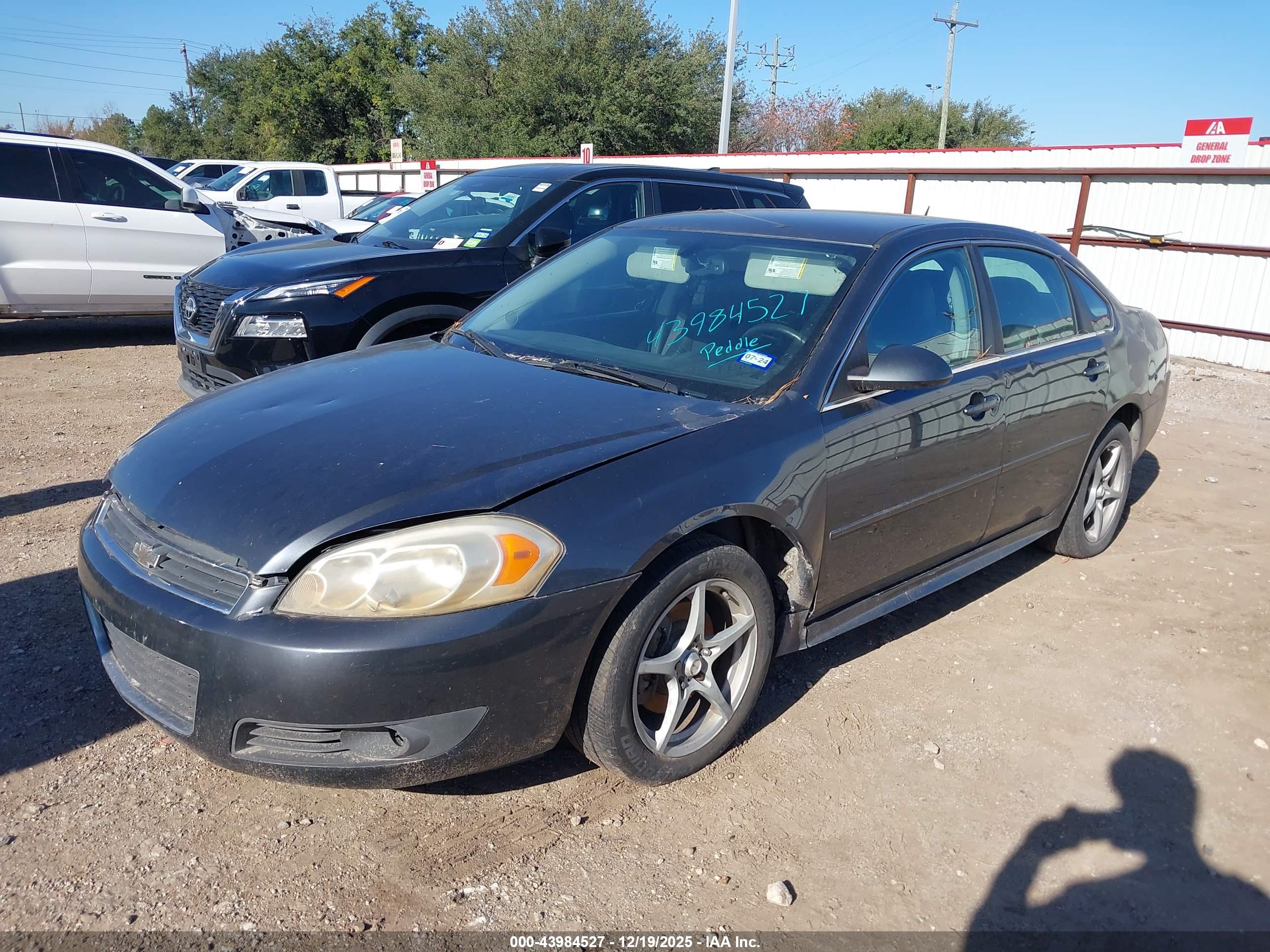 CHEVROLET IMPALA image 2