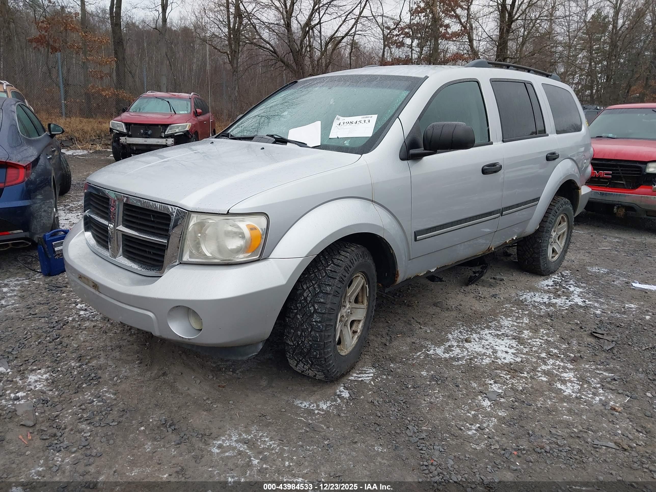 DODGE DURANGO image 2