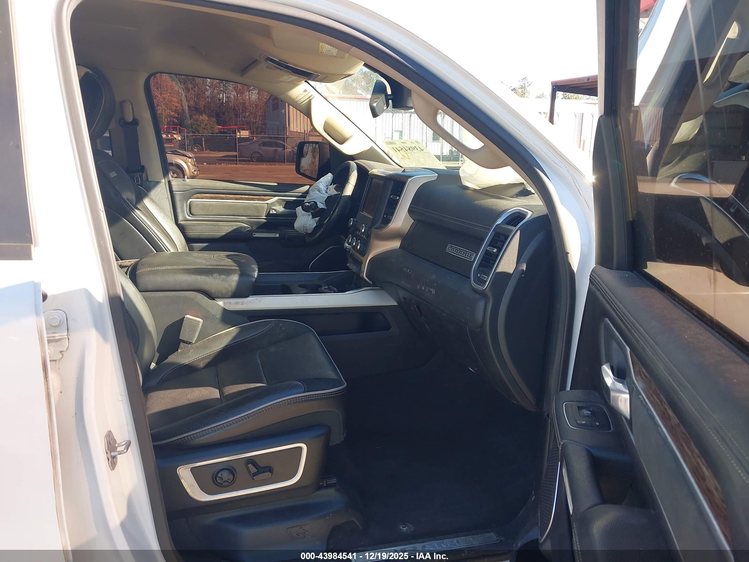 RAM 1500 image 5
