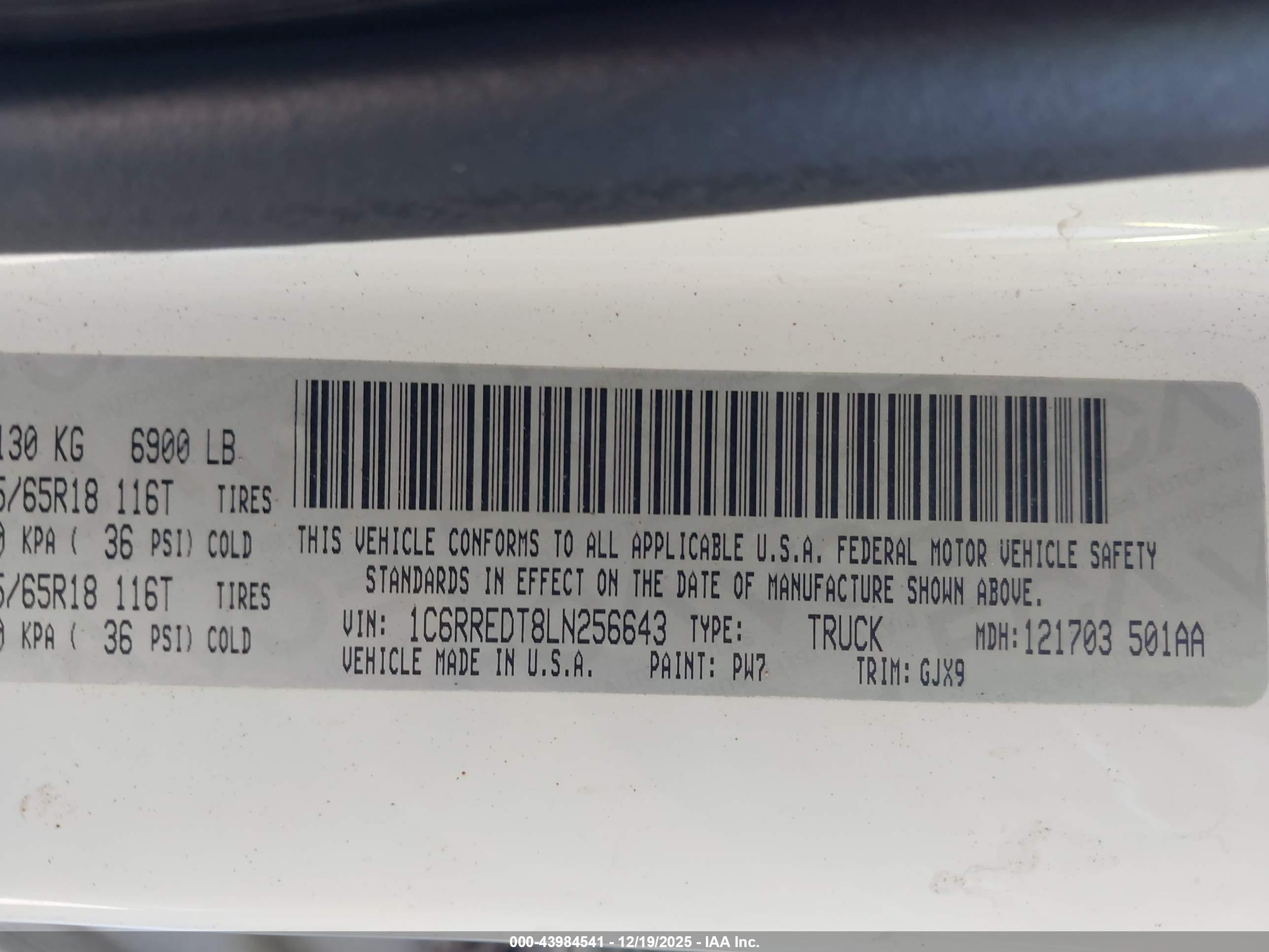 RAM 1500 image 9