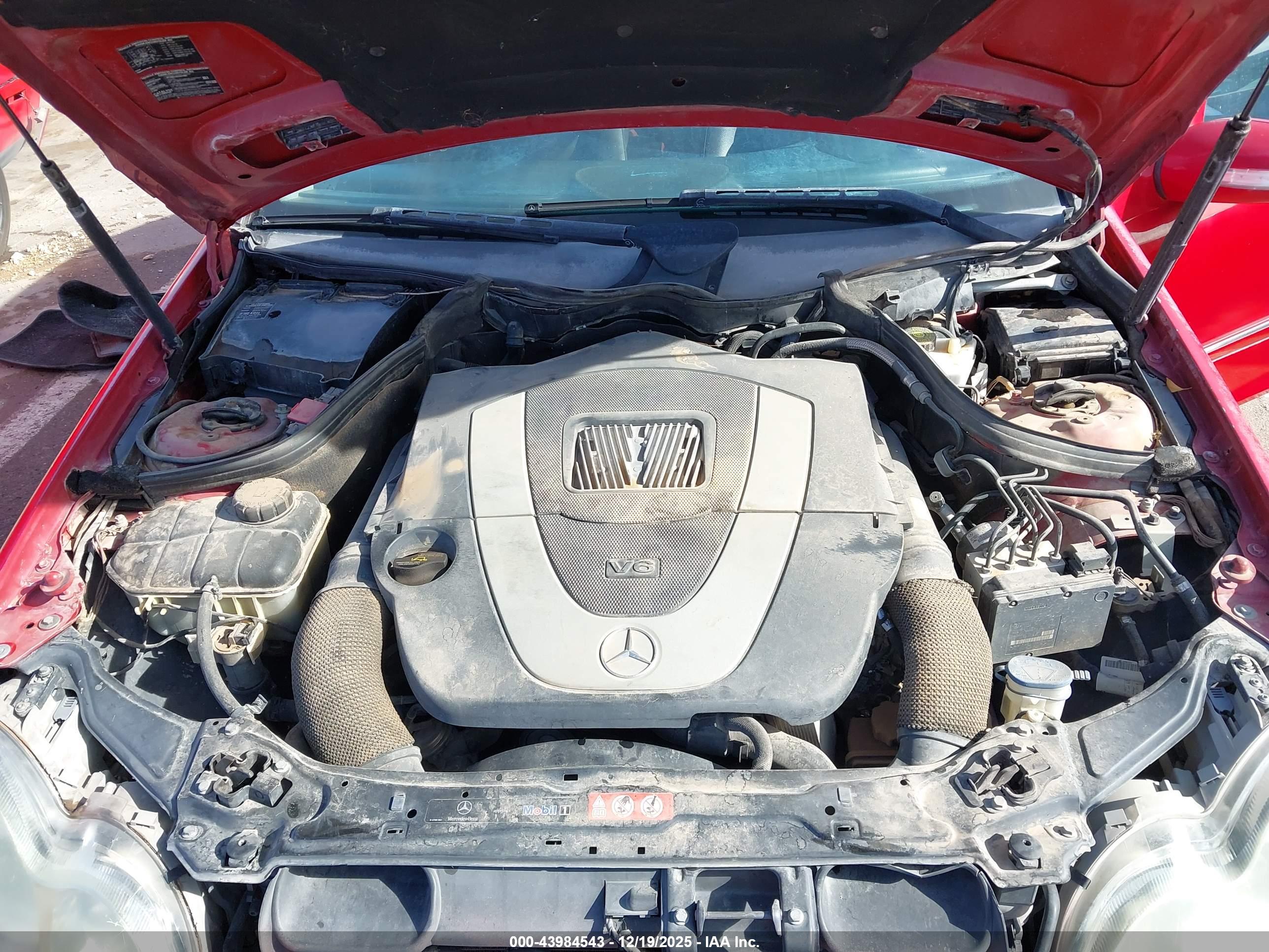 MERCEDES-BENZ C image 10