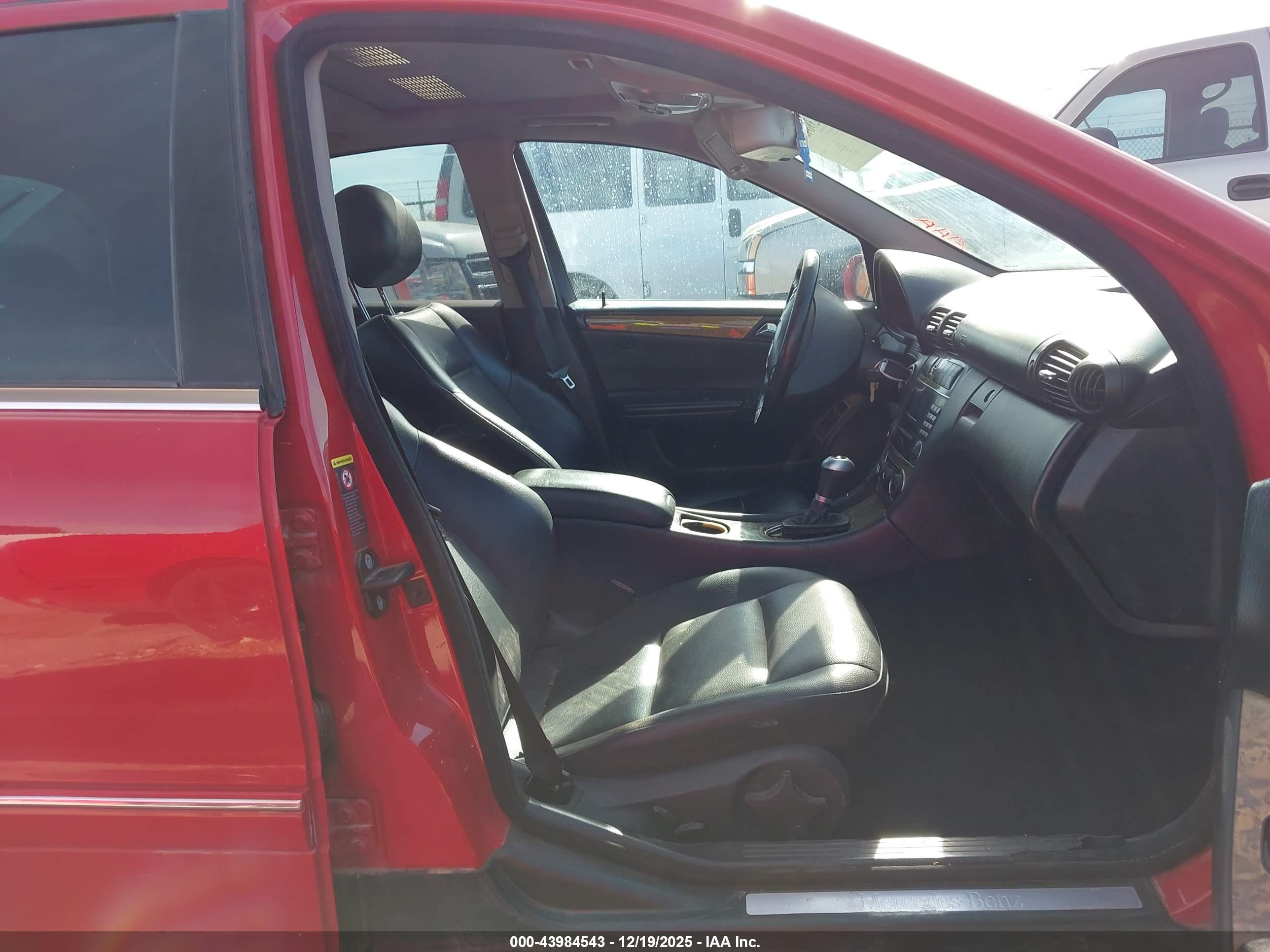 MERCEDES-BENZ C image 5