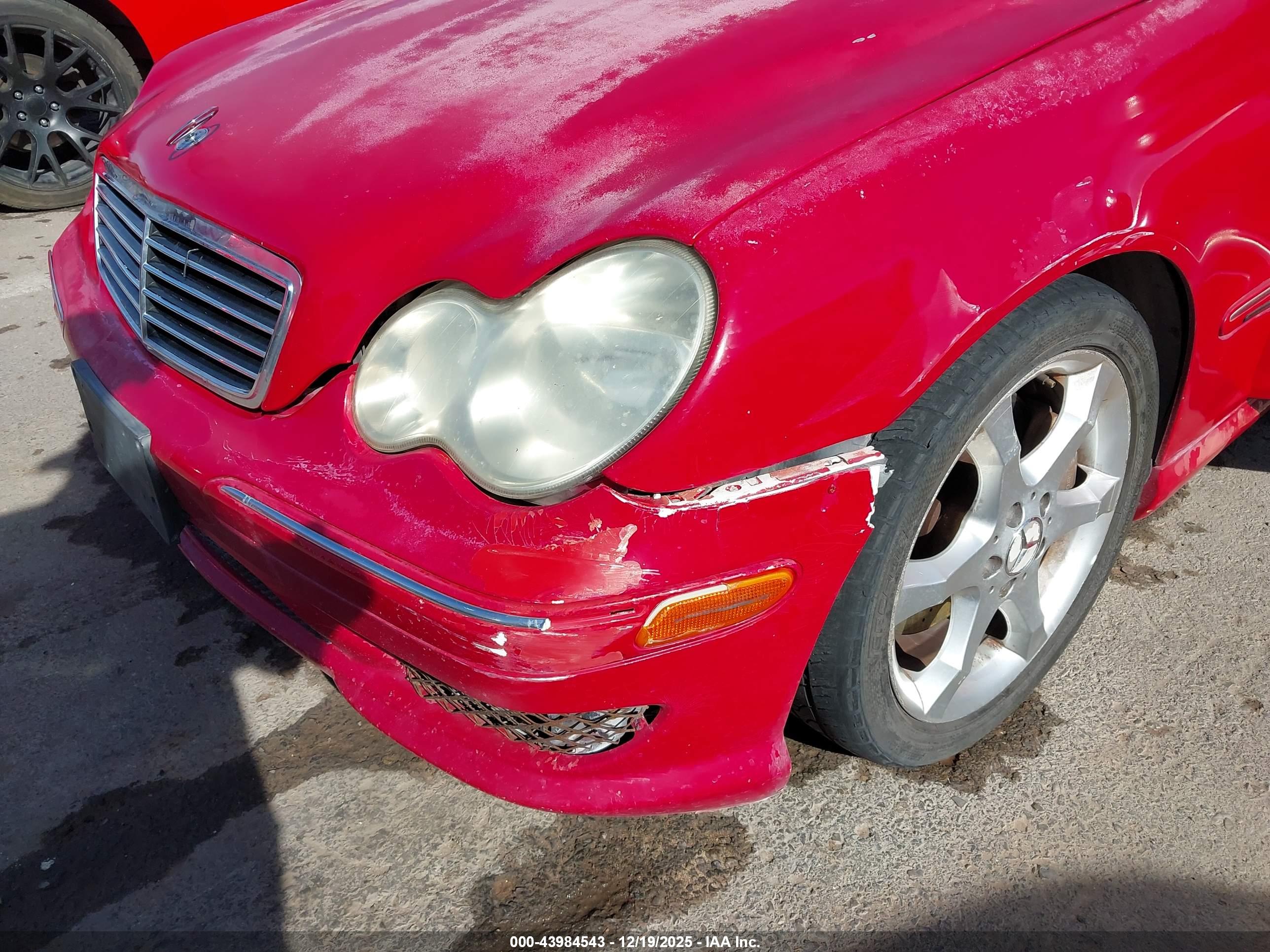 MERCEDES-BENZ C image 6