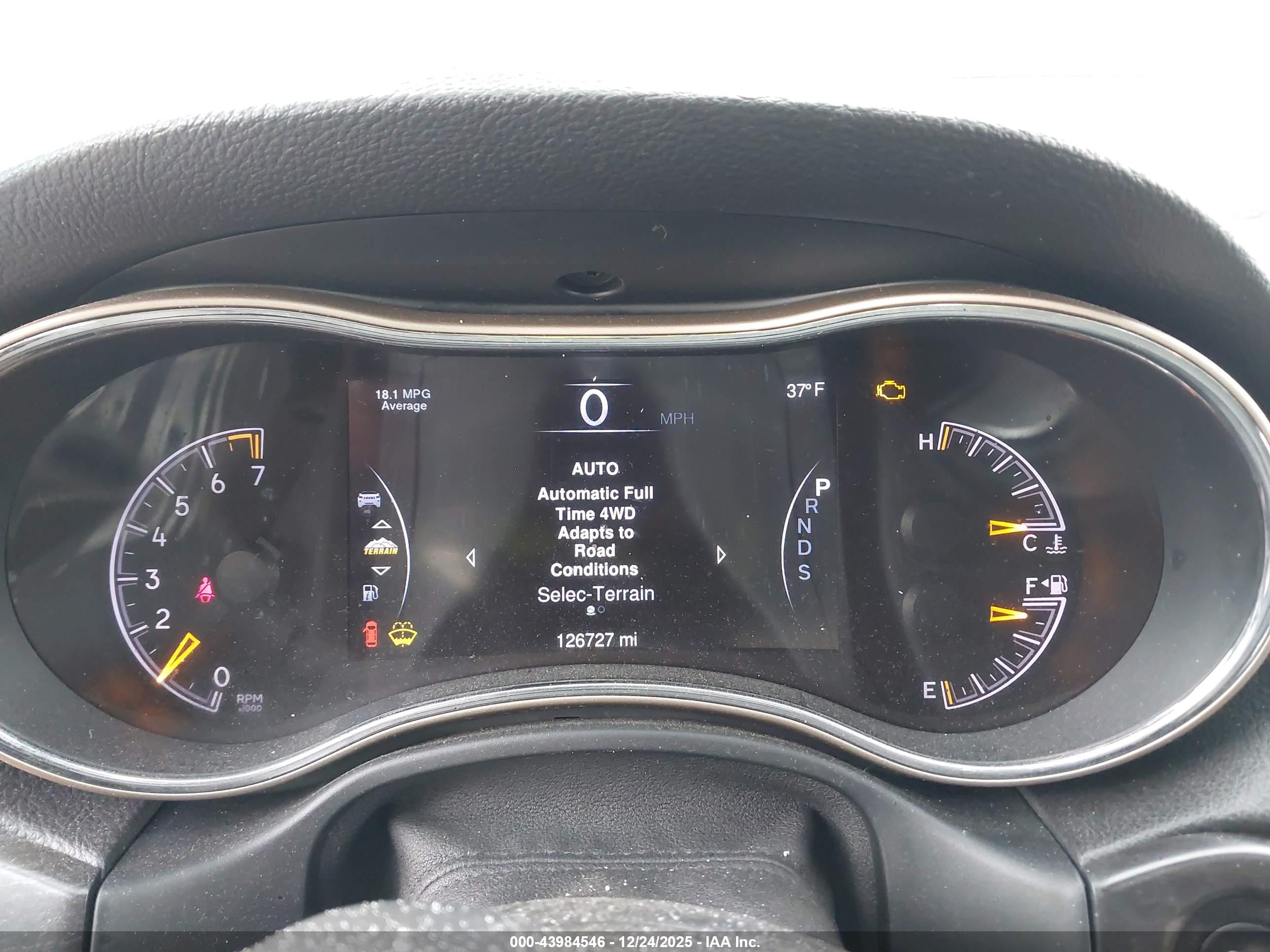 JEEP GRAND image 7