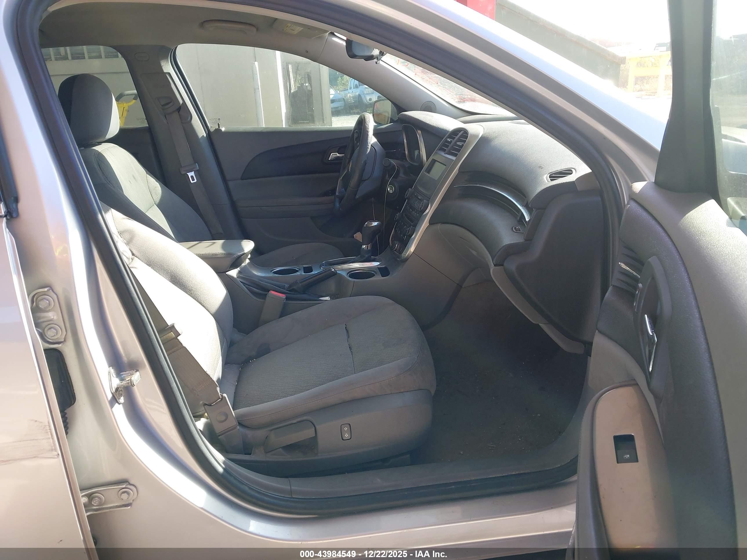 CHEVROLET MALIBU image 5