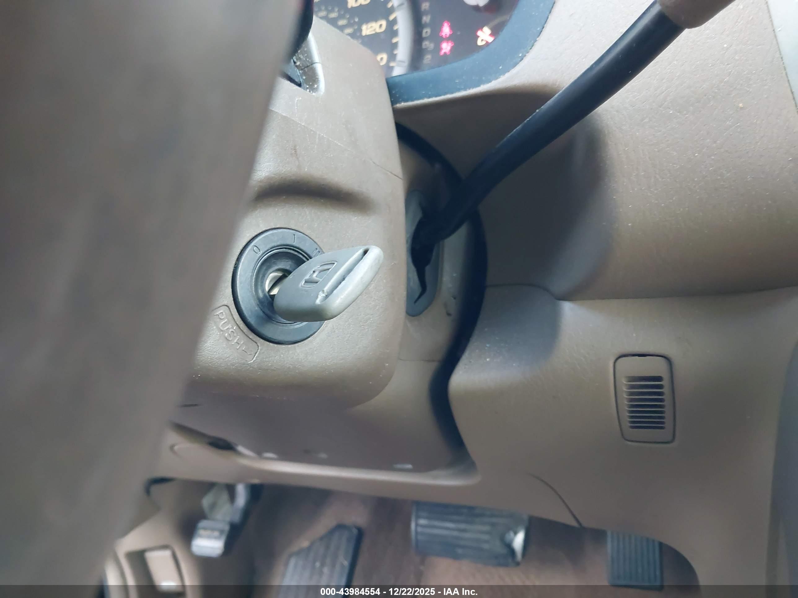 HONDA PILOT image 11