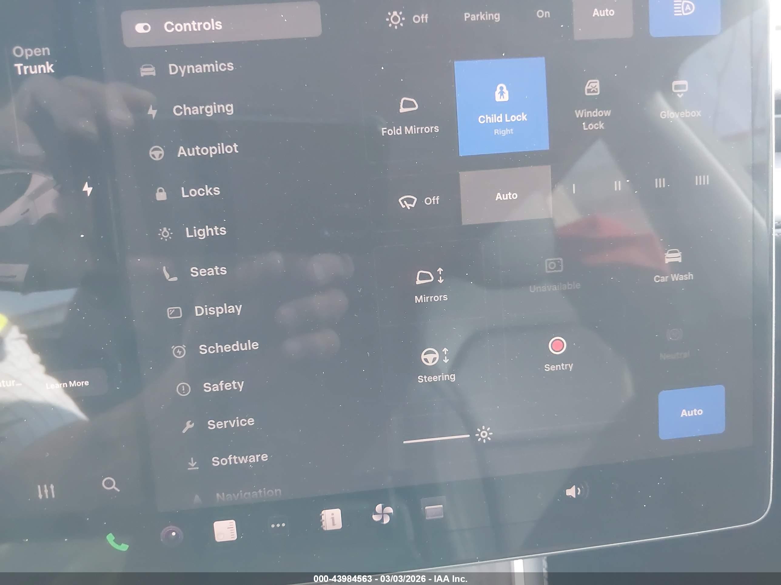 TESLA MODEL image 7