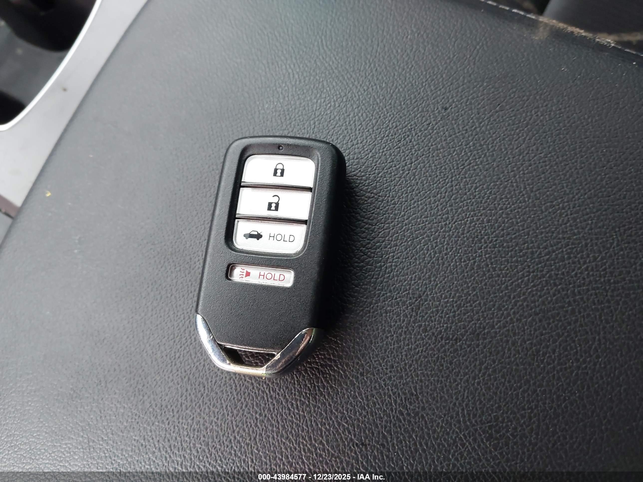 HONDA ACCORD image 11