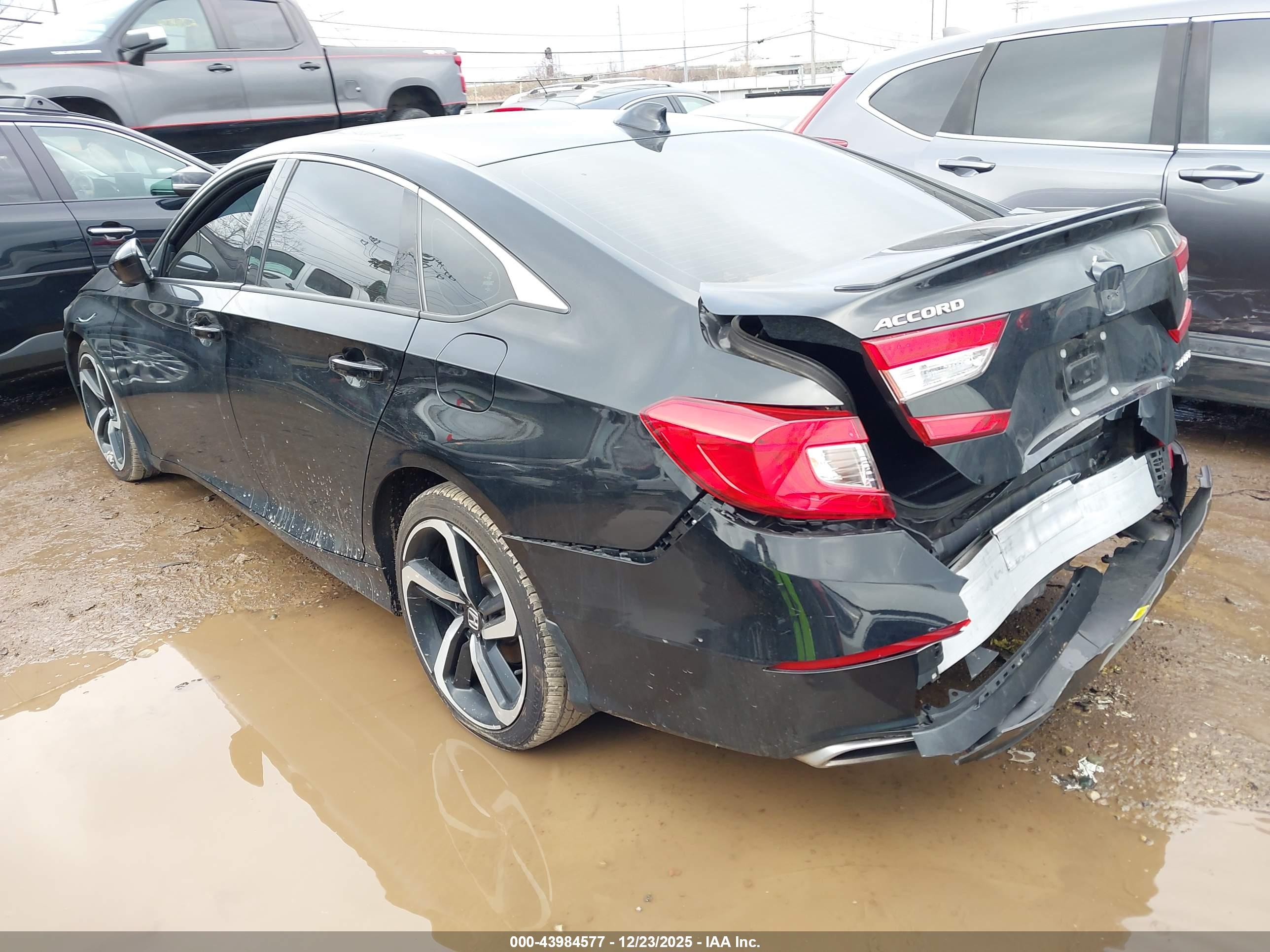 HONDA ACCORD image 3