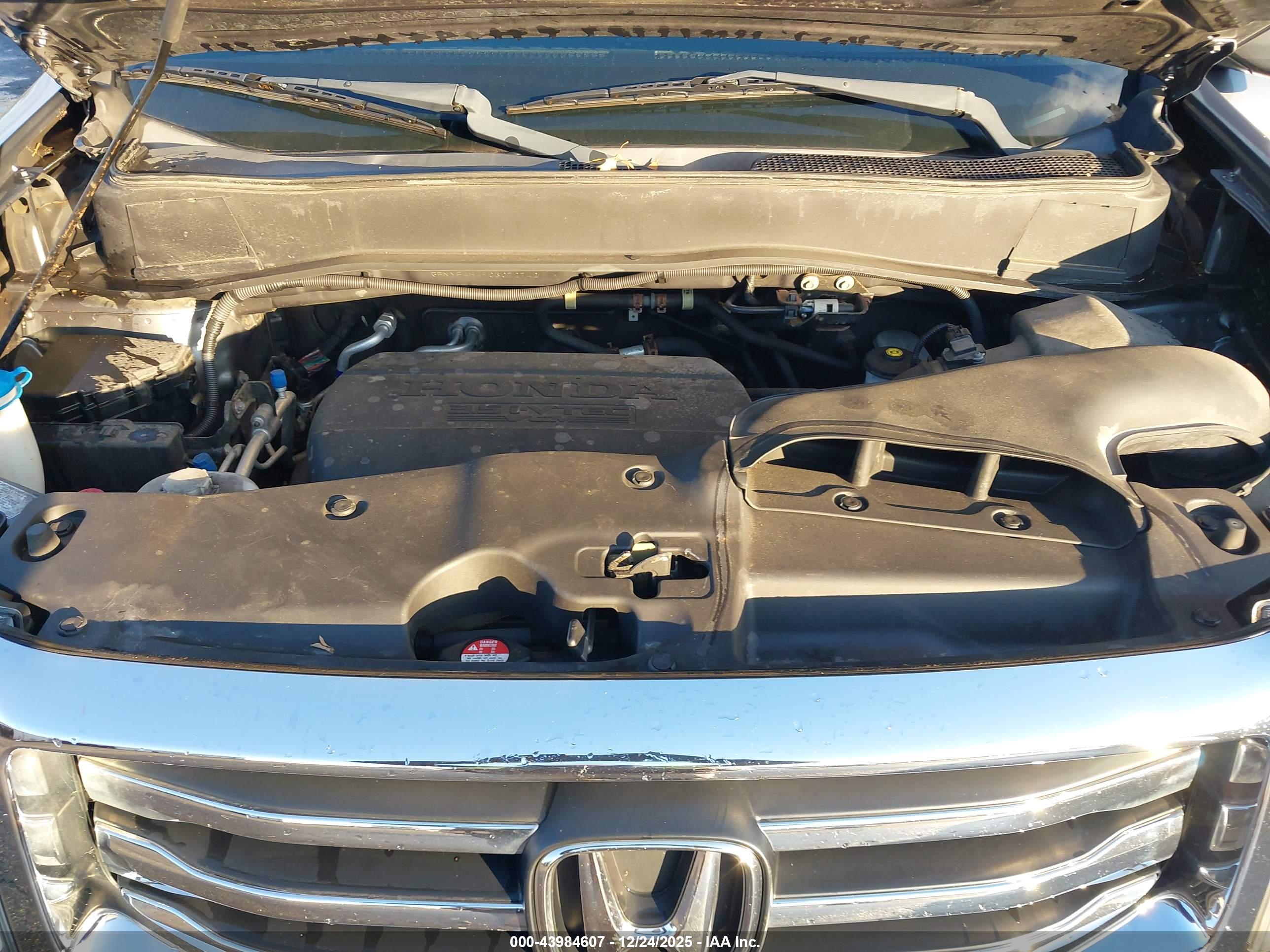HONDA PILOT image 10