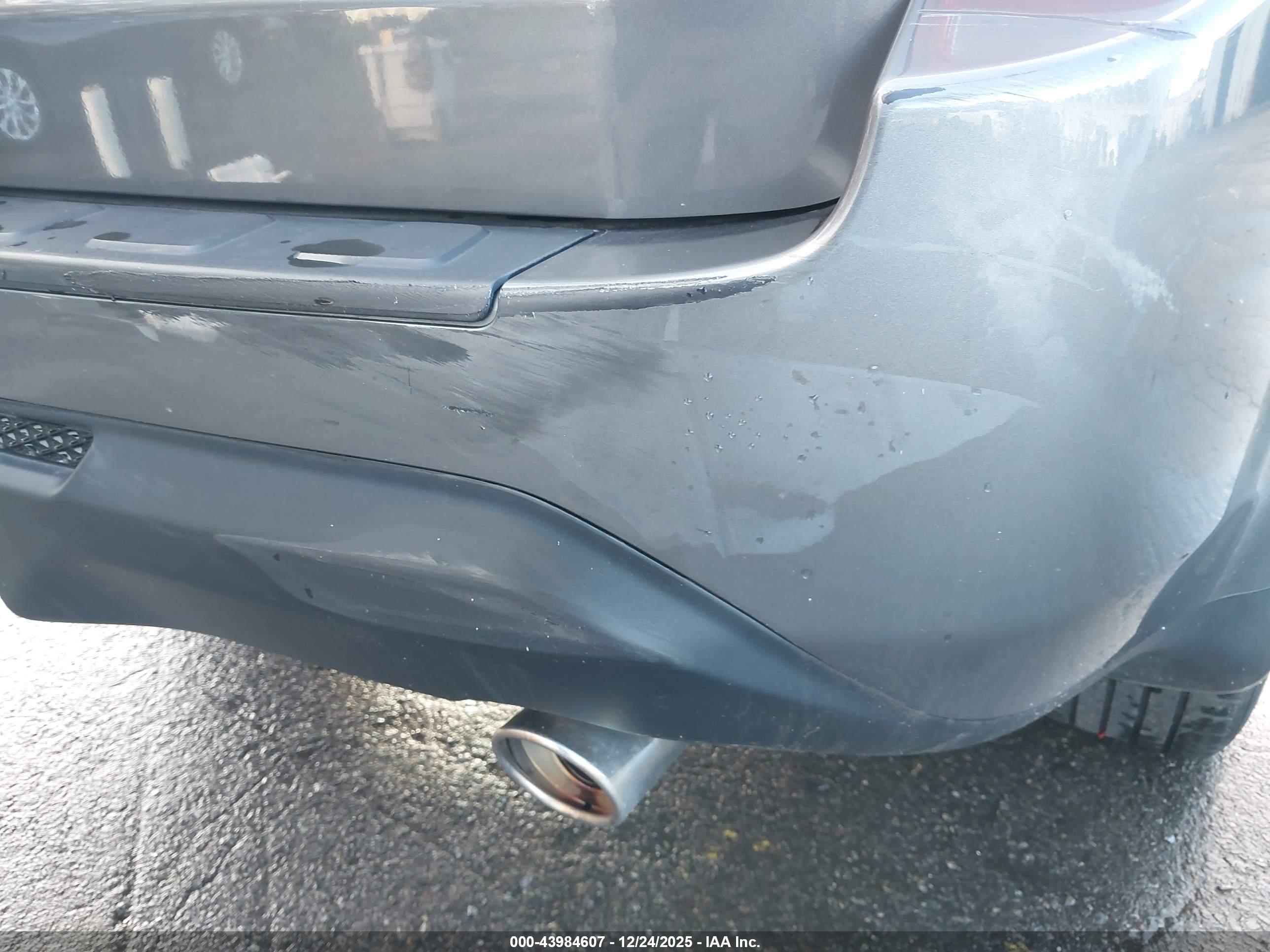 HONDA PILOT image 6
