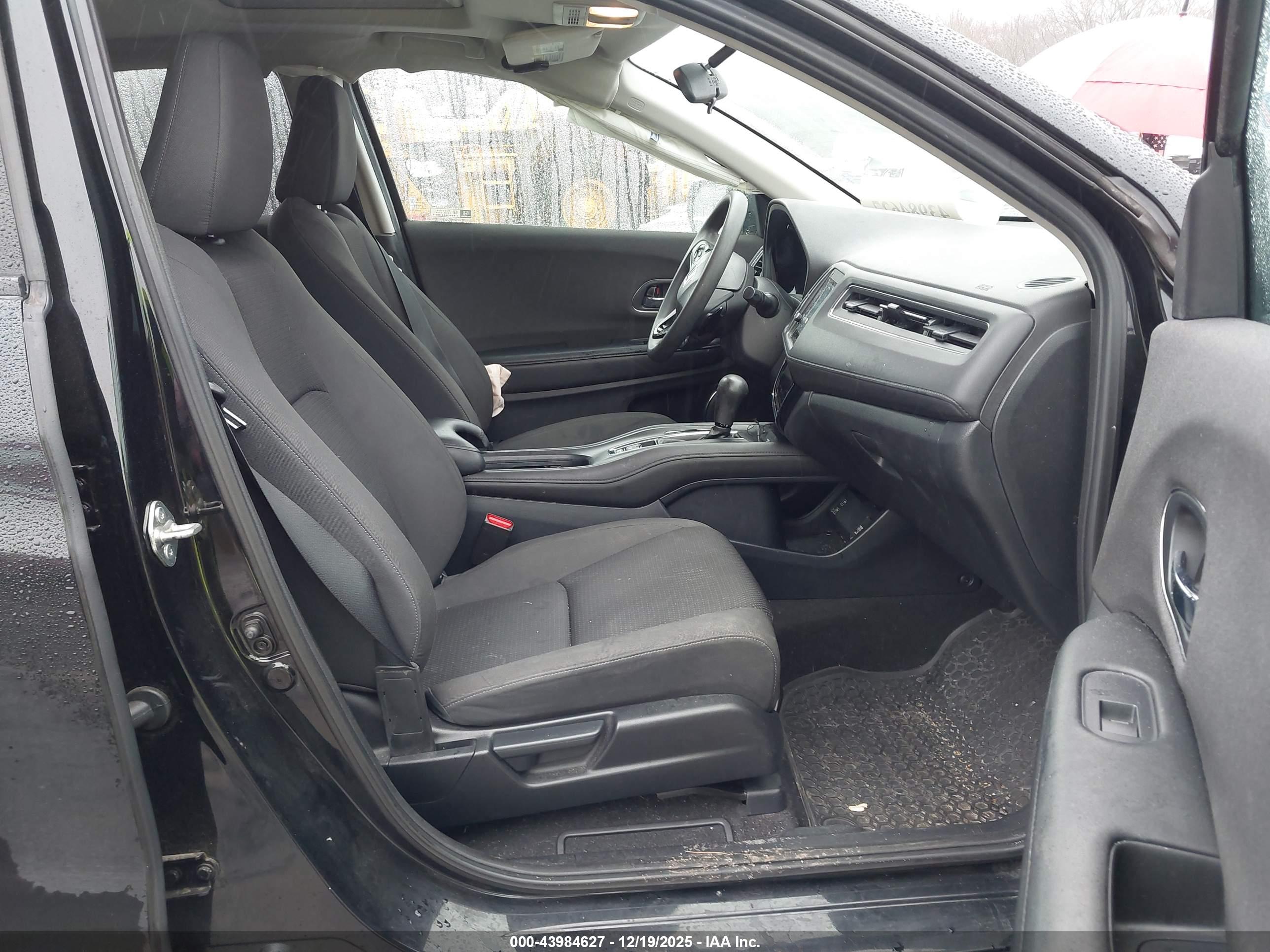 HONDA HR-V image 5