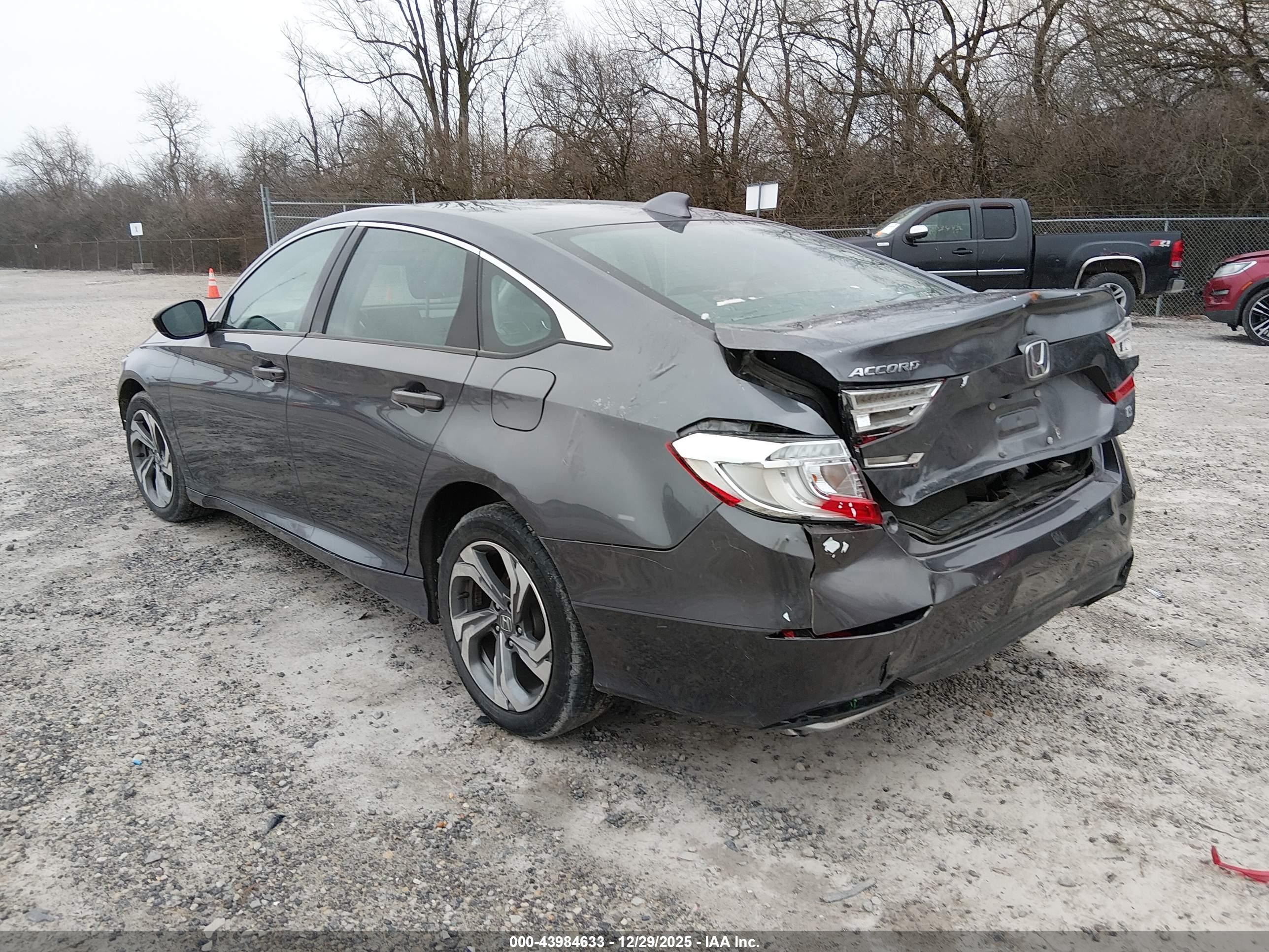 HONDA ACCORD image 3