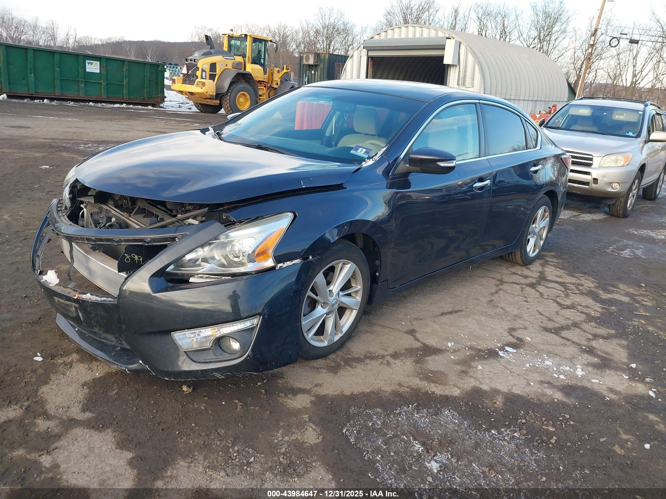 NISSAN ALTIMA image 2