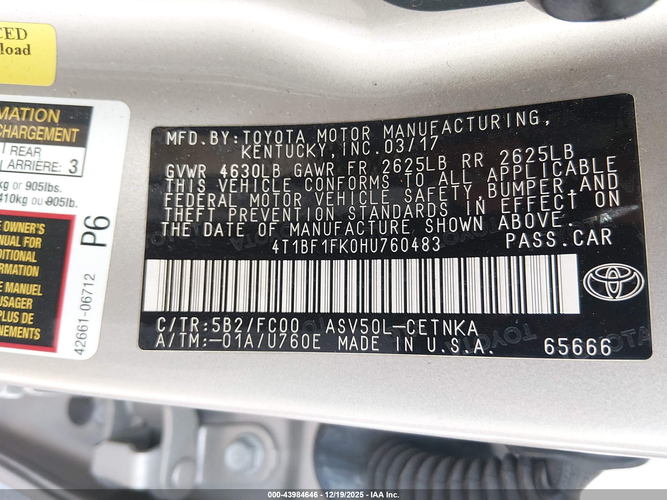 TOYOTA CAMRY image 9