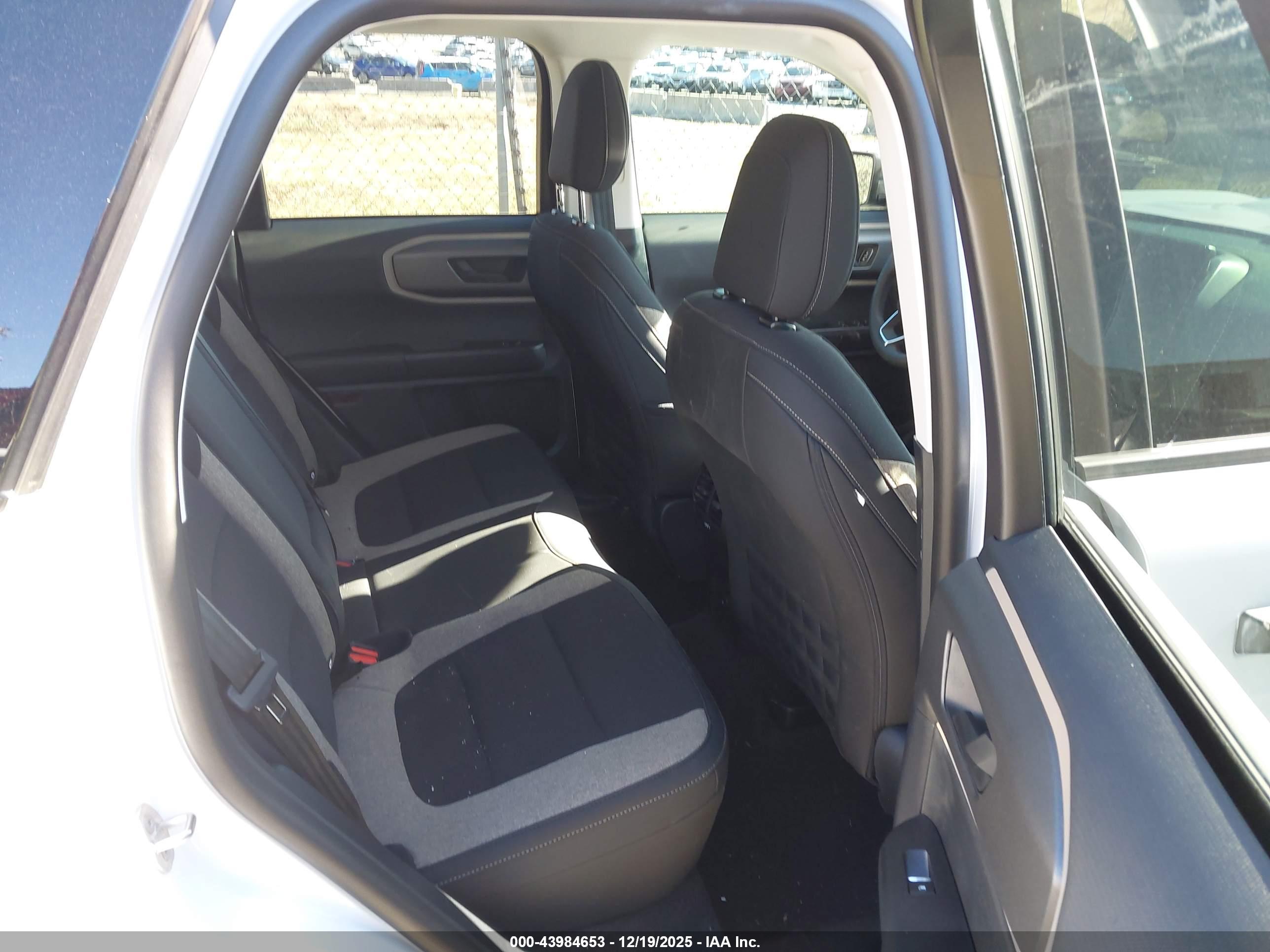 FORD BRONCO image 8