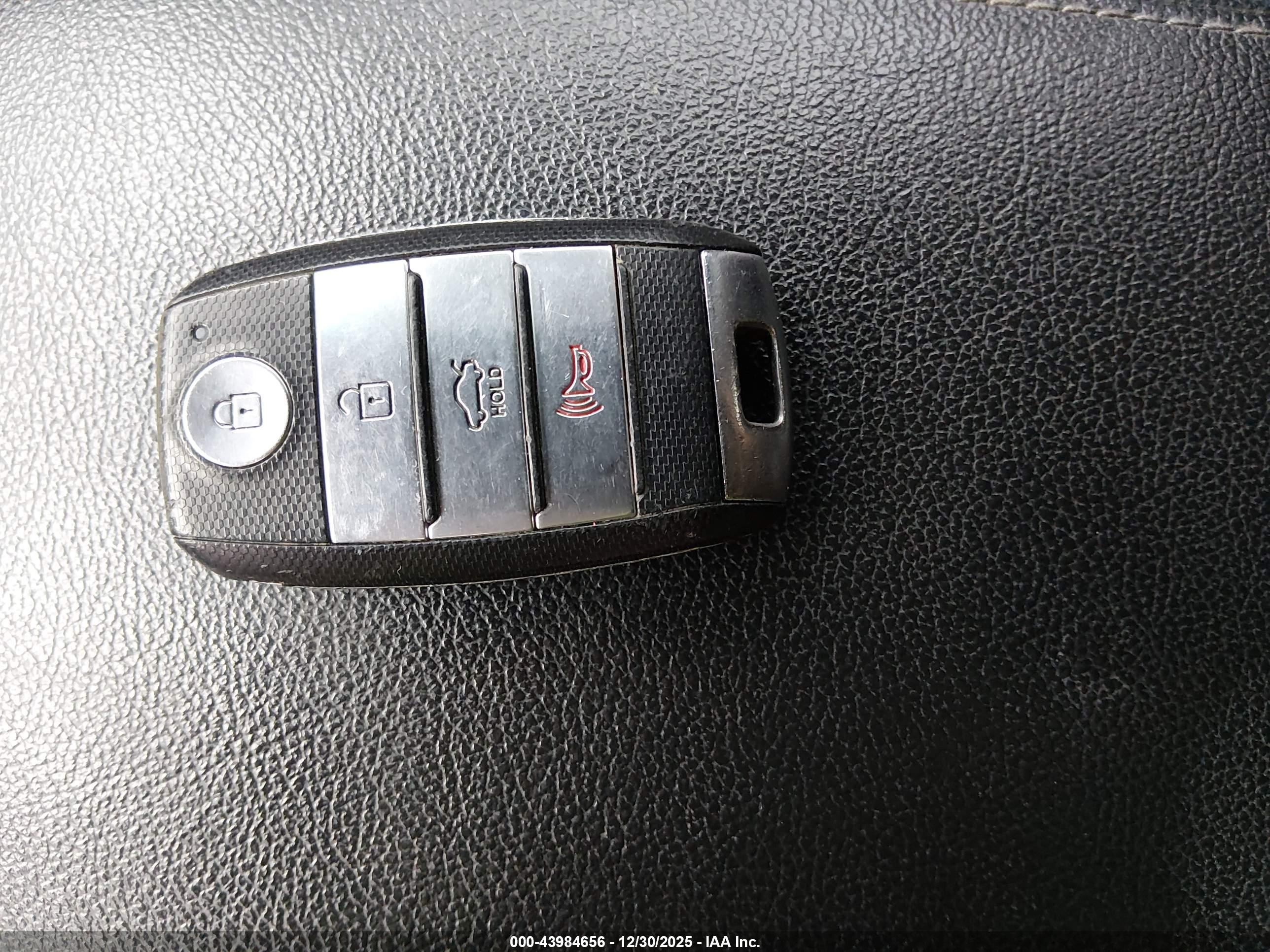 KIA OPTIMA image 11
