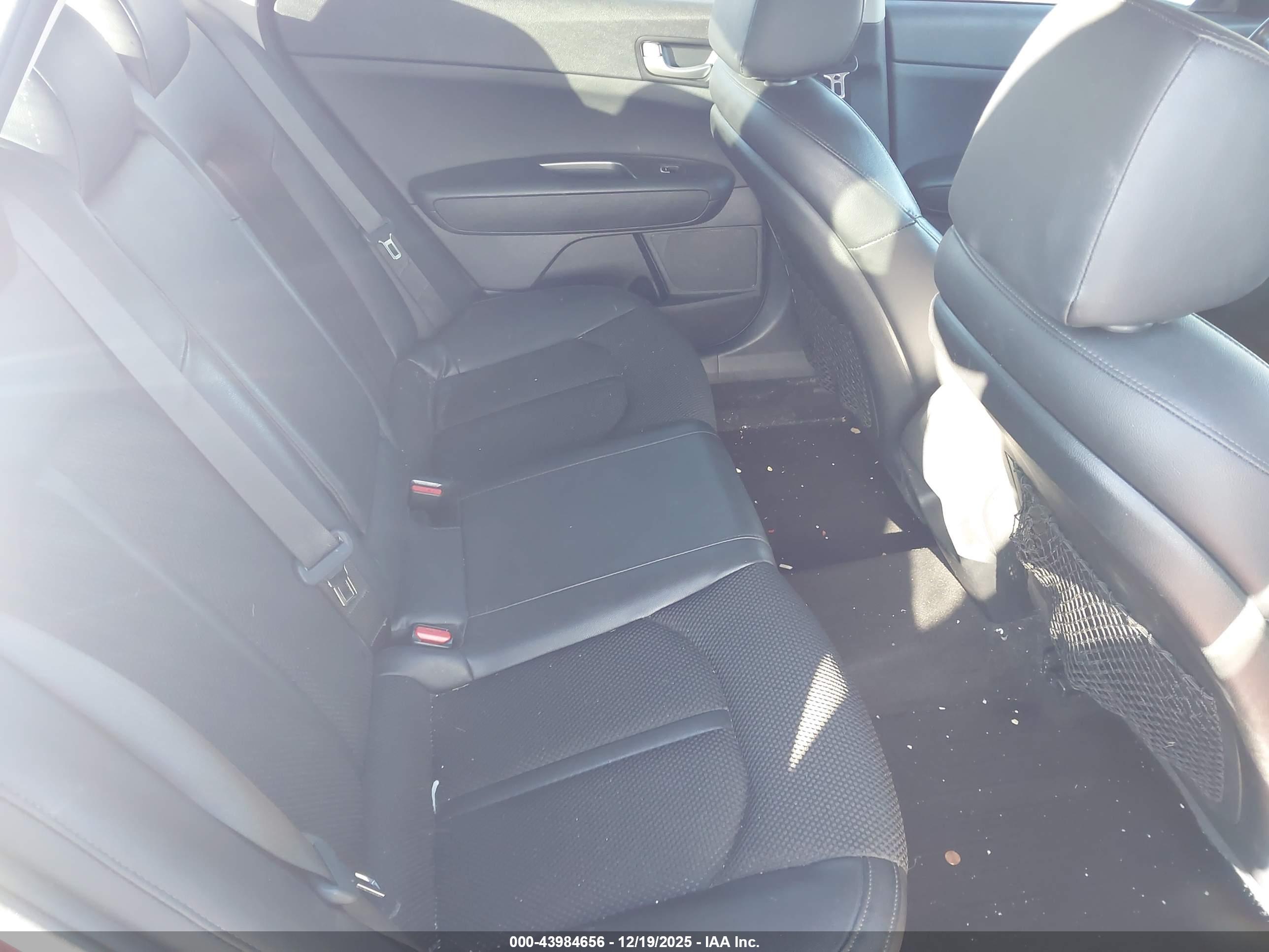 KIA OPTIMA image 8